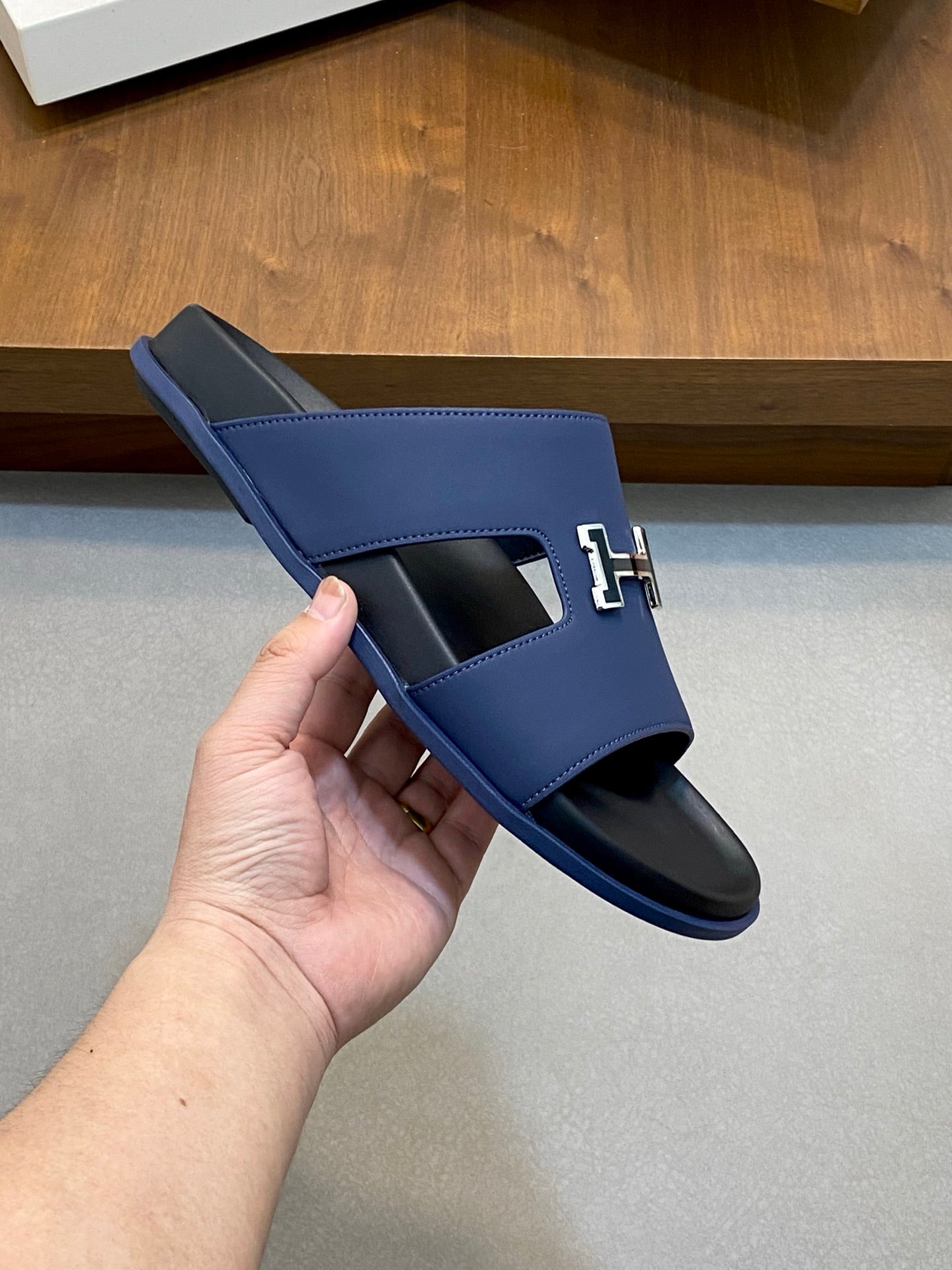 LuxluxHouse Best Quality Sandals Hermes