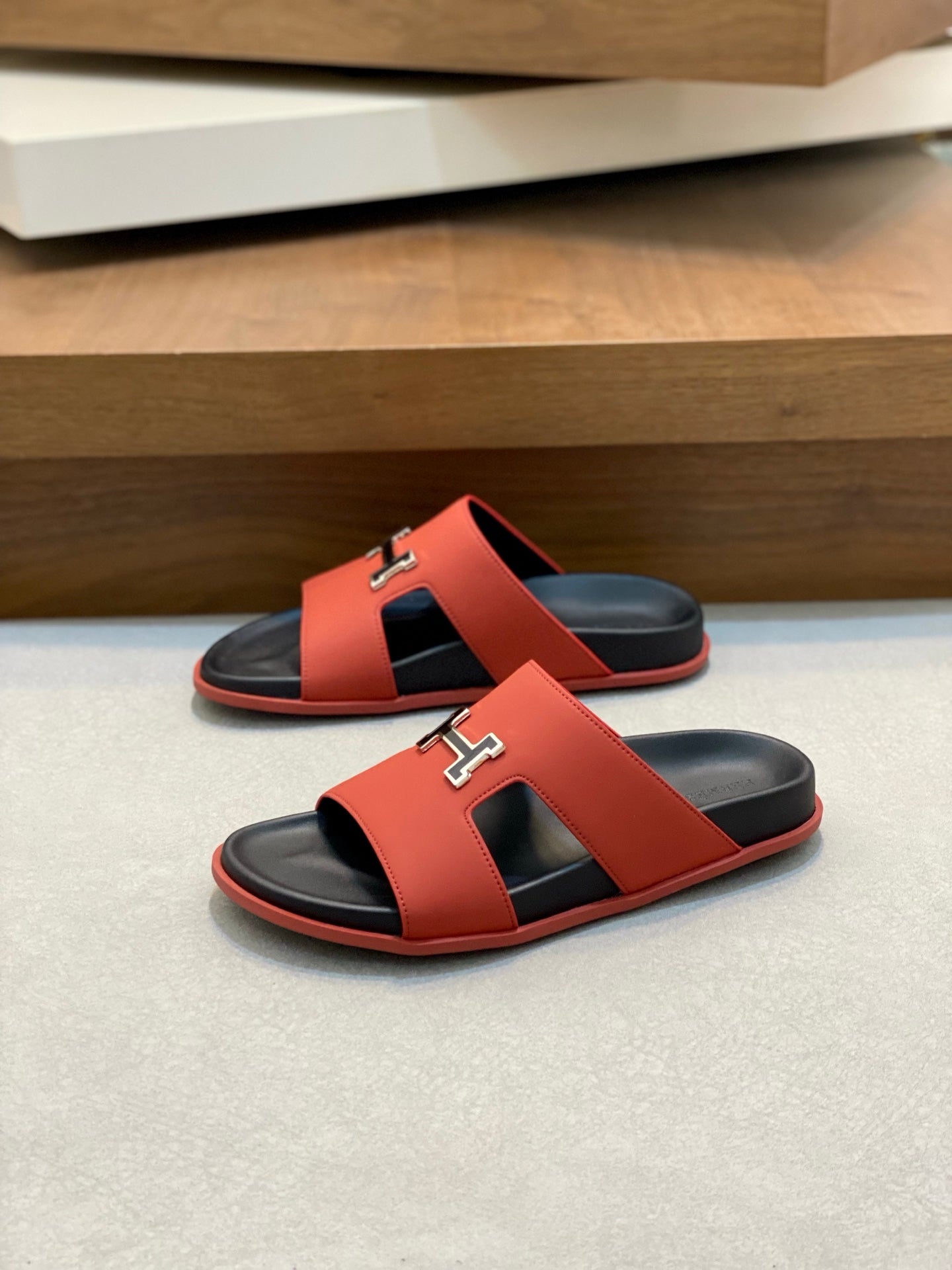 LuxluxHouse Best Quality Sandals Hermes