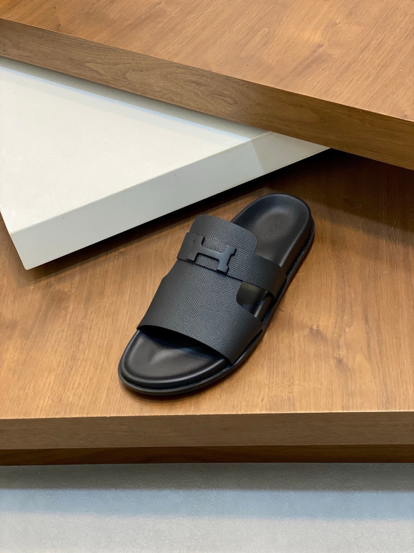 LuxluxHouse Best Quality Sandals Hermes
