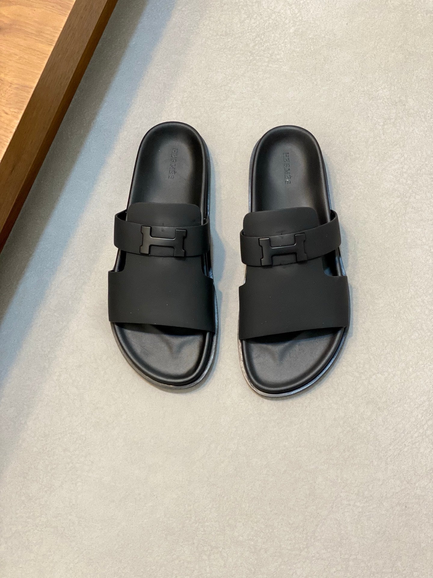 LuxluxHouse Best Quality Sandals Hermes