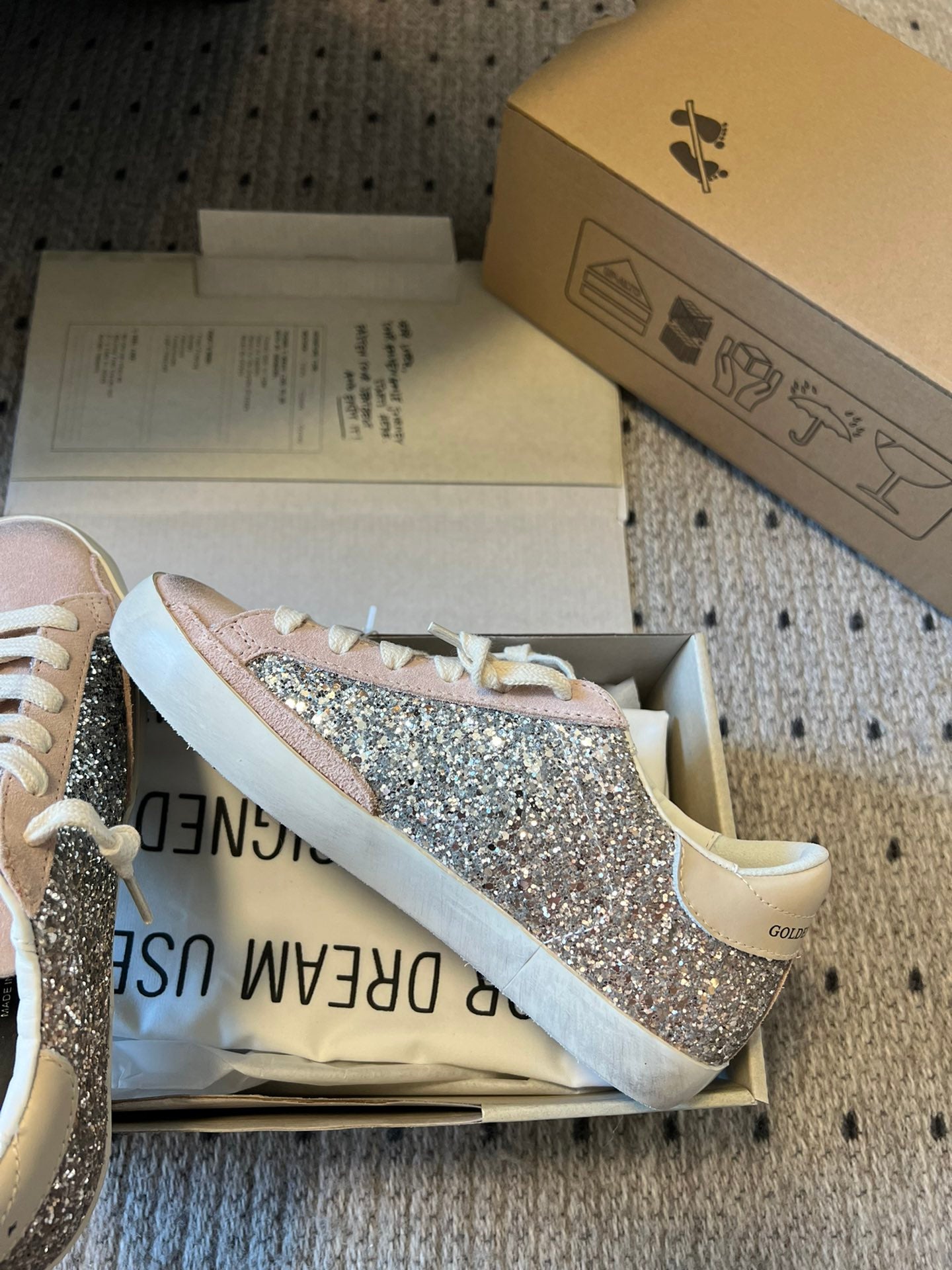 LuxluxHouse Best Quality Shoes Golden Goose