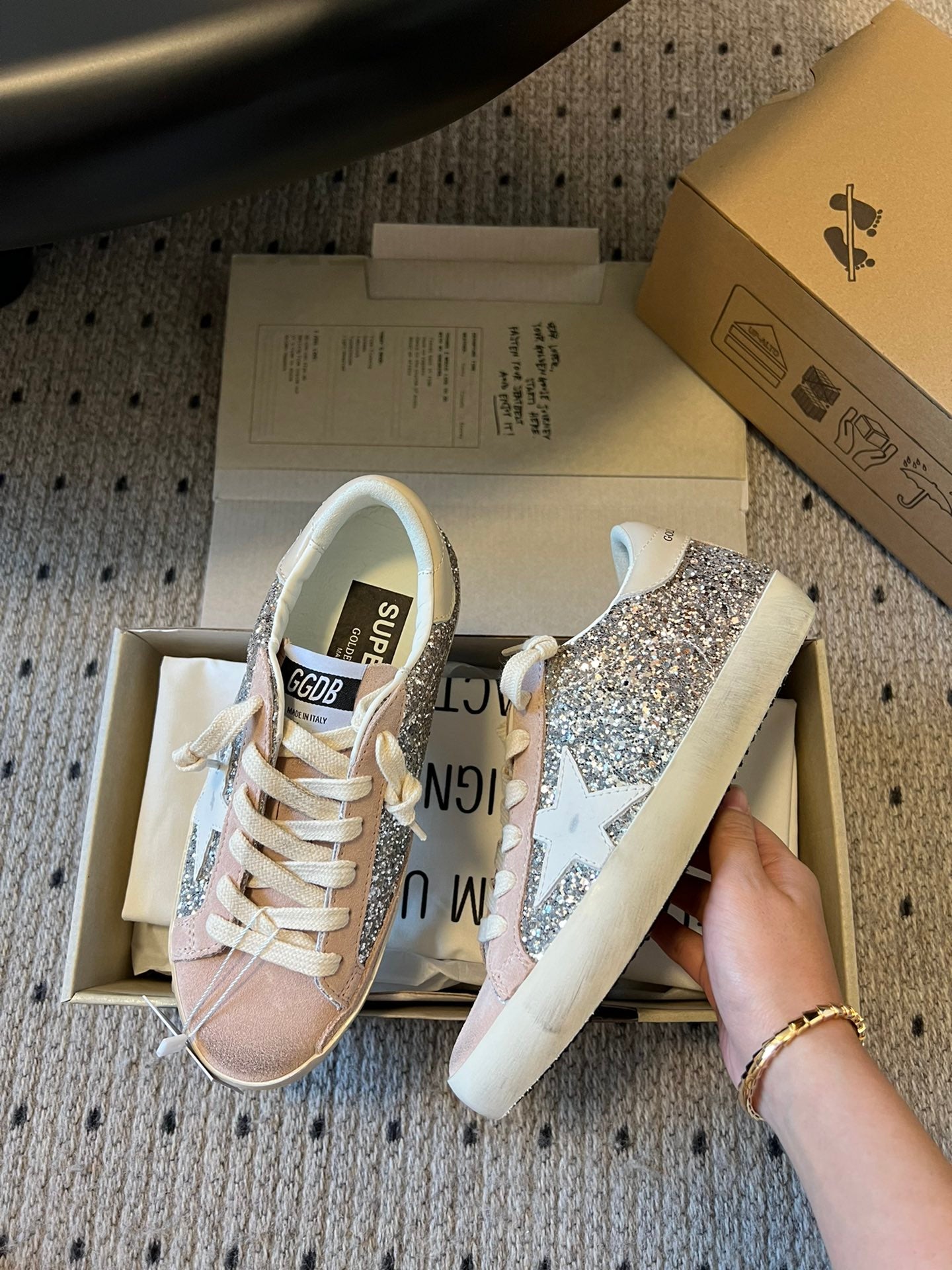 LuxluxHouse Best Quality Shoes Golden Goose