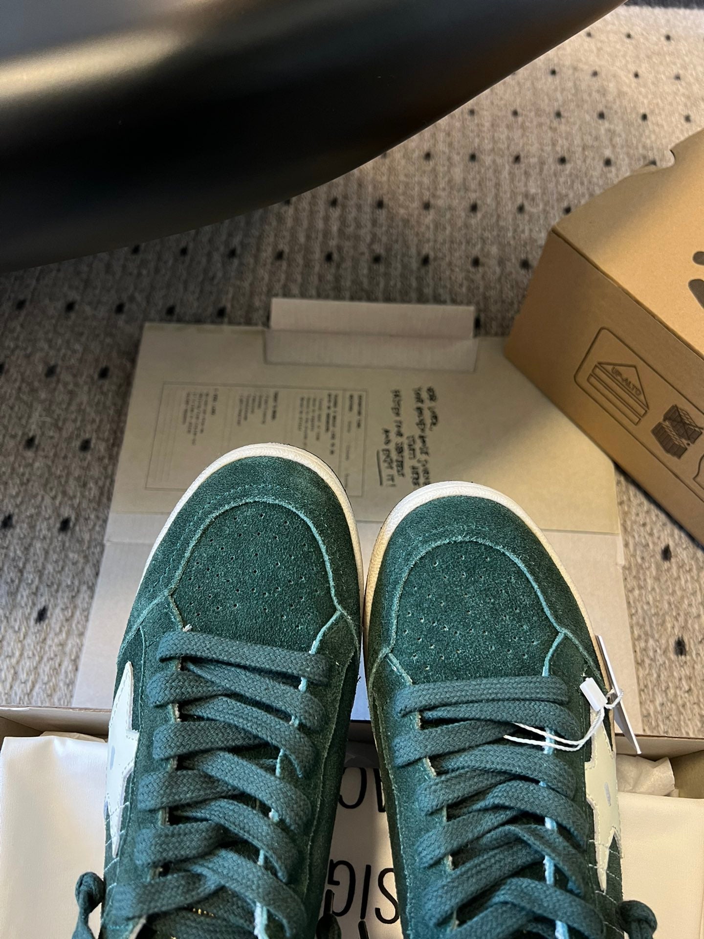 LuxluxHouse Best Quality Shoes Golden Goose