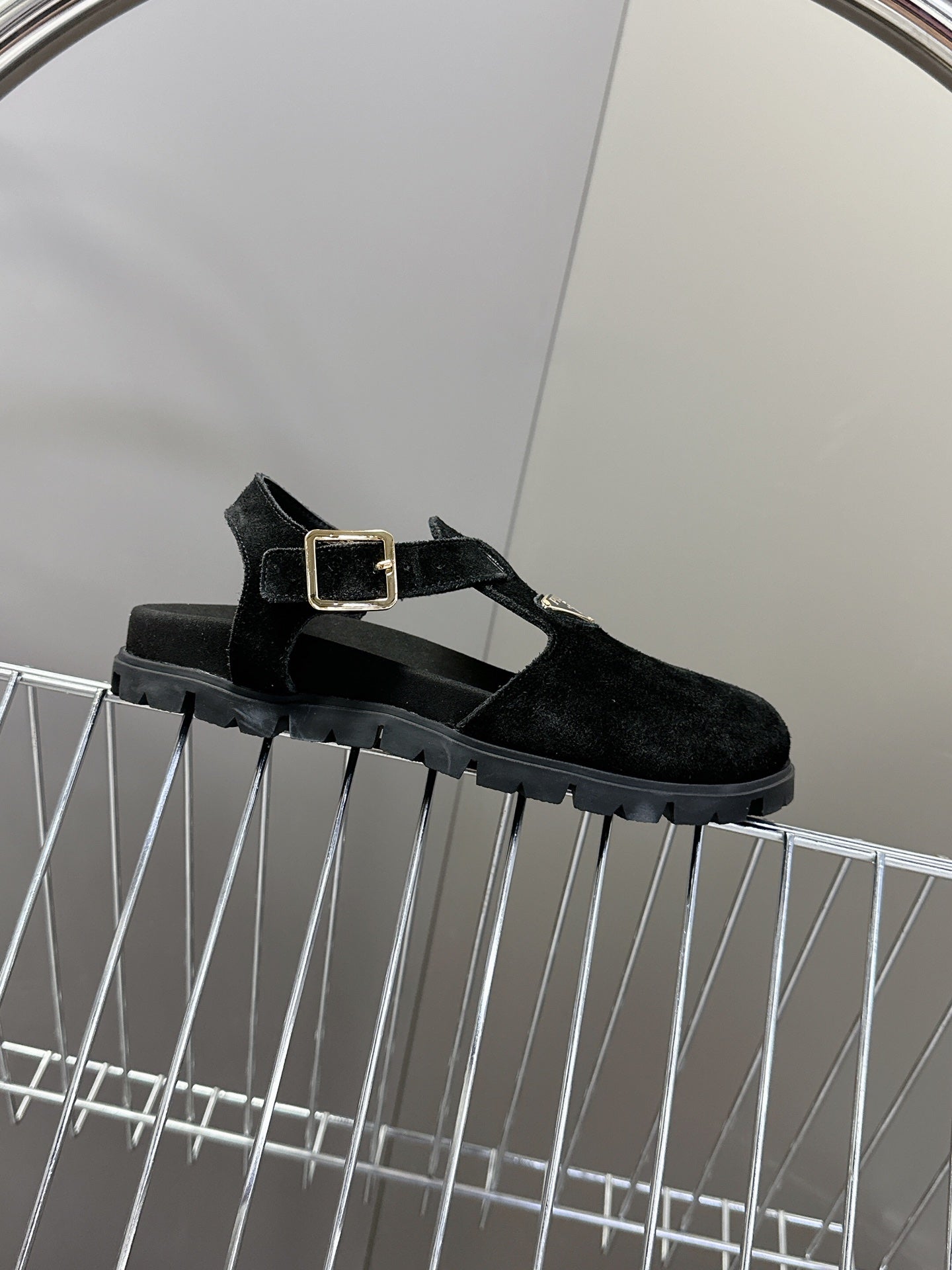 LuxluxHouse Best Quality Women Shoes Prada