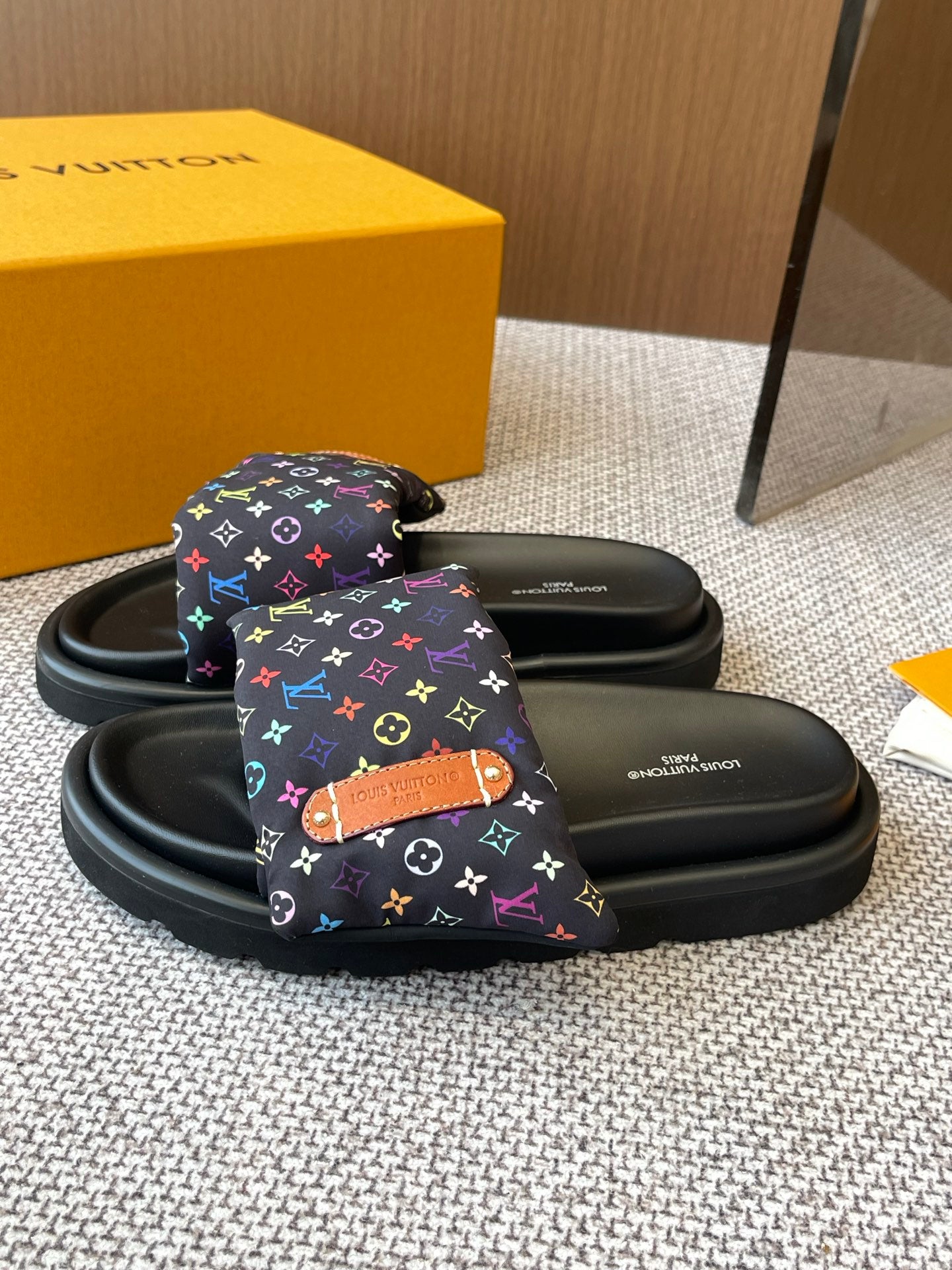 LuxluxHouse Best Quality Women Shoes Louis Vuitton
