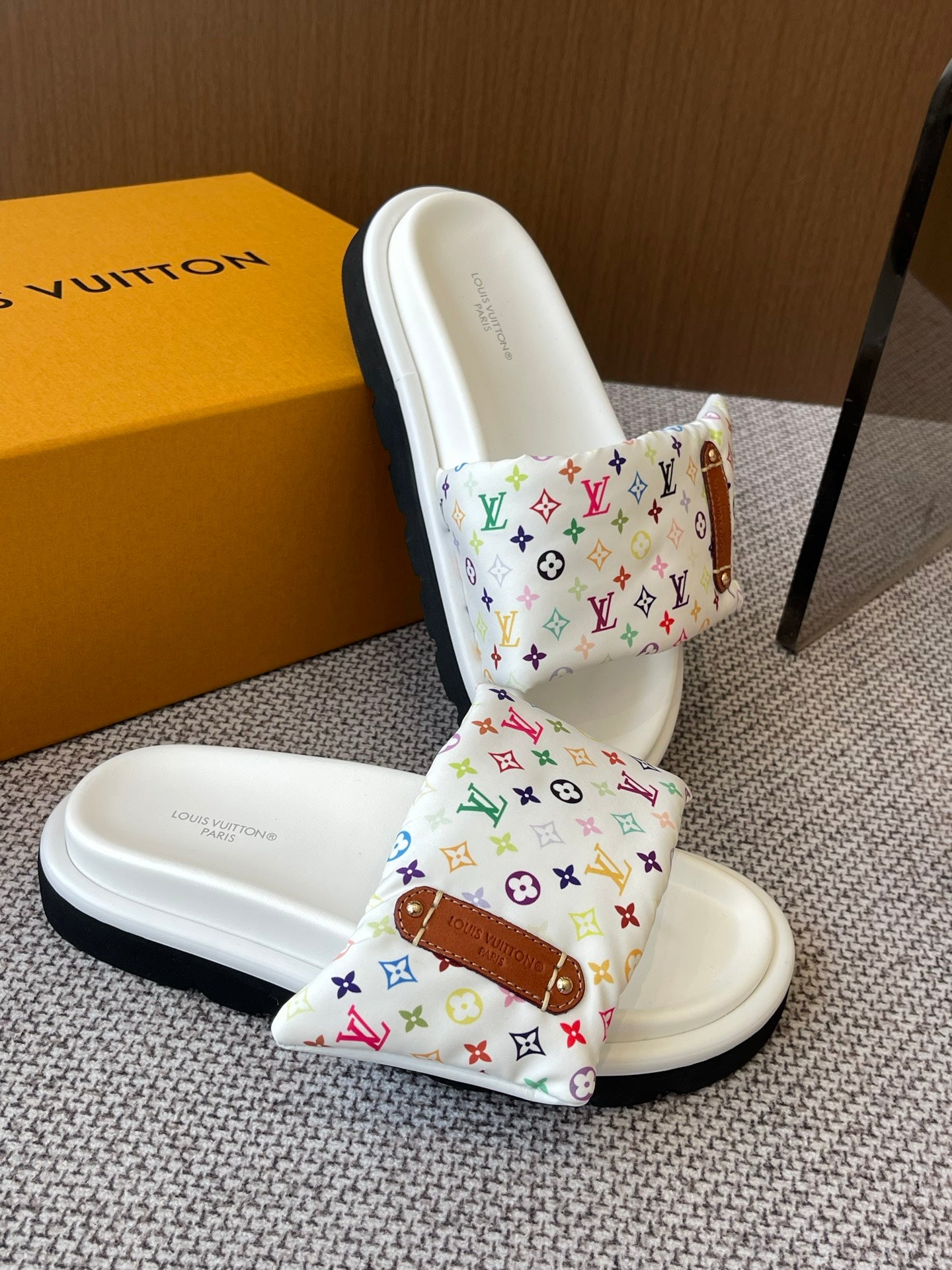LuxluxHouse Best Quality Women Shoes Louis Vuitton