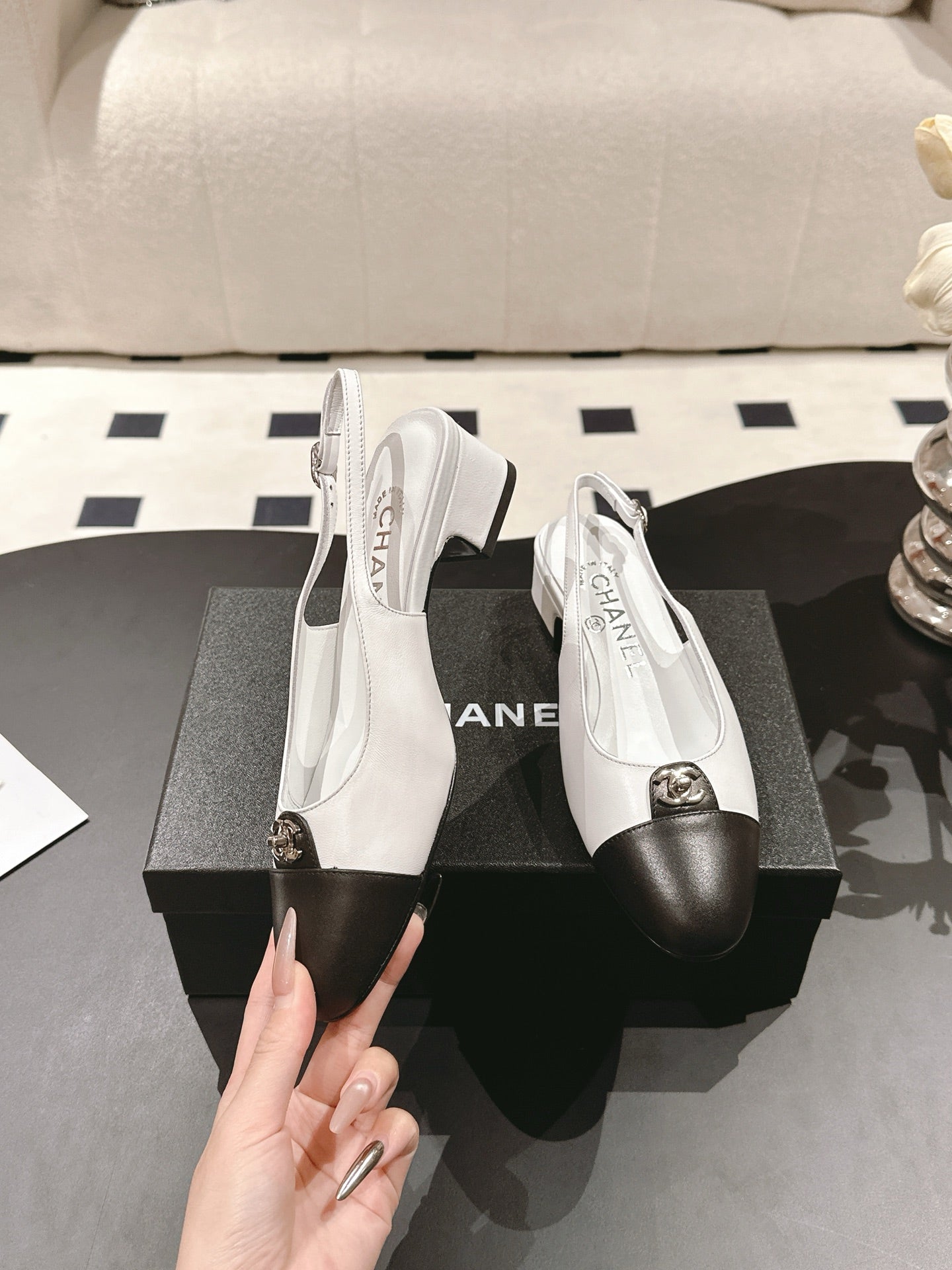 LuxluxHouse Best Quality Chanel Sandals