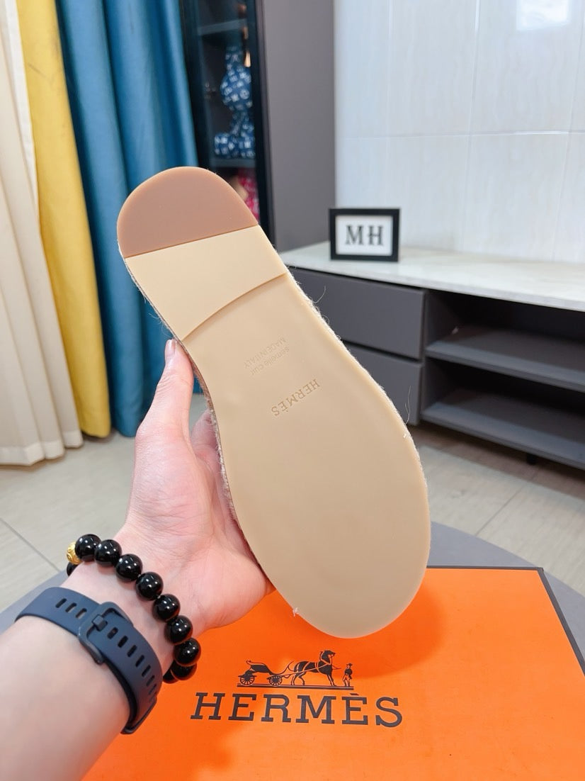 LuxluxHouse Best Quality Sandals Hermes
