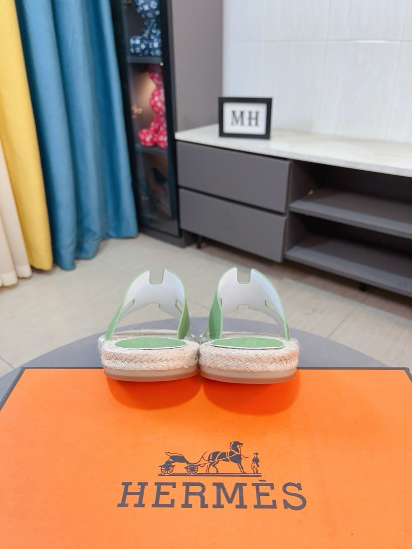 LuxluxHouse Best Quality Sandals Hermes