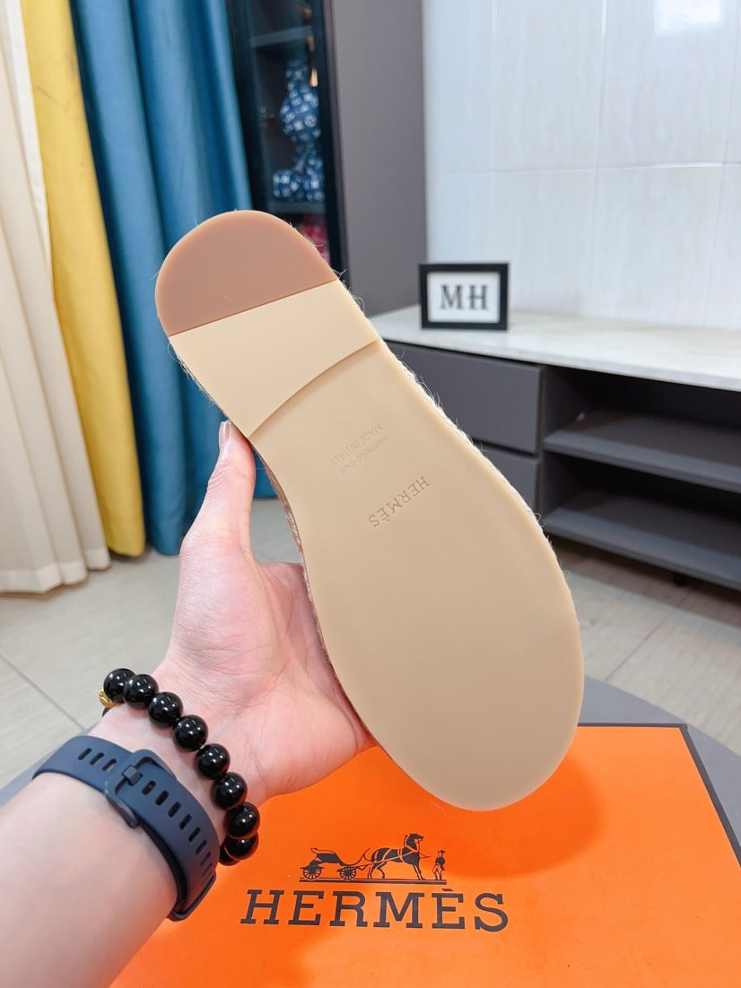 LuxluxHouse Best Quality Sandals Hermes