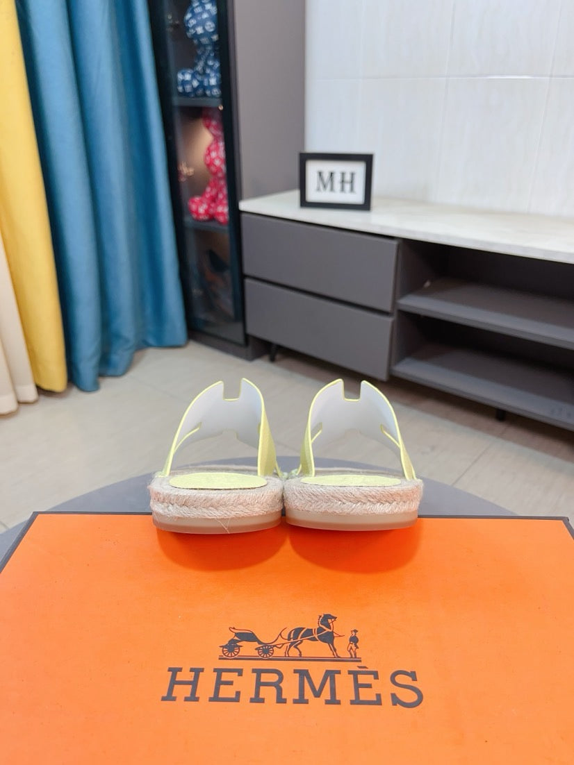 LuxluxHouse Best Quality Sandals Hermes