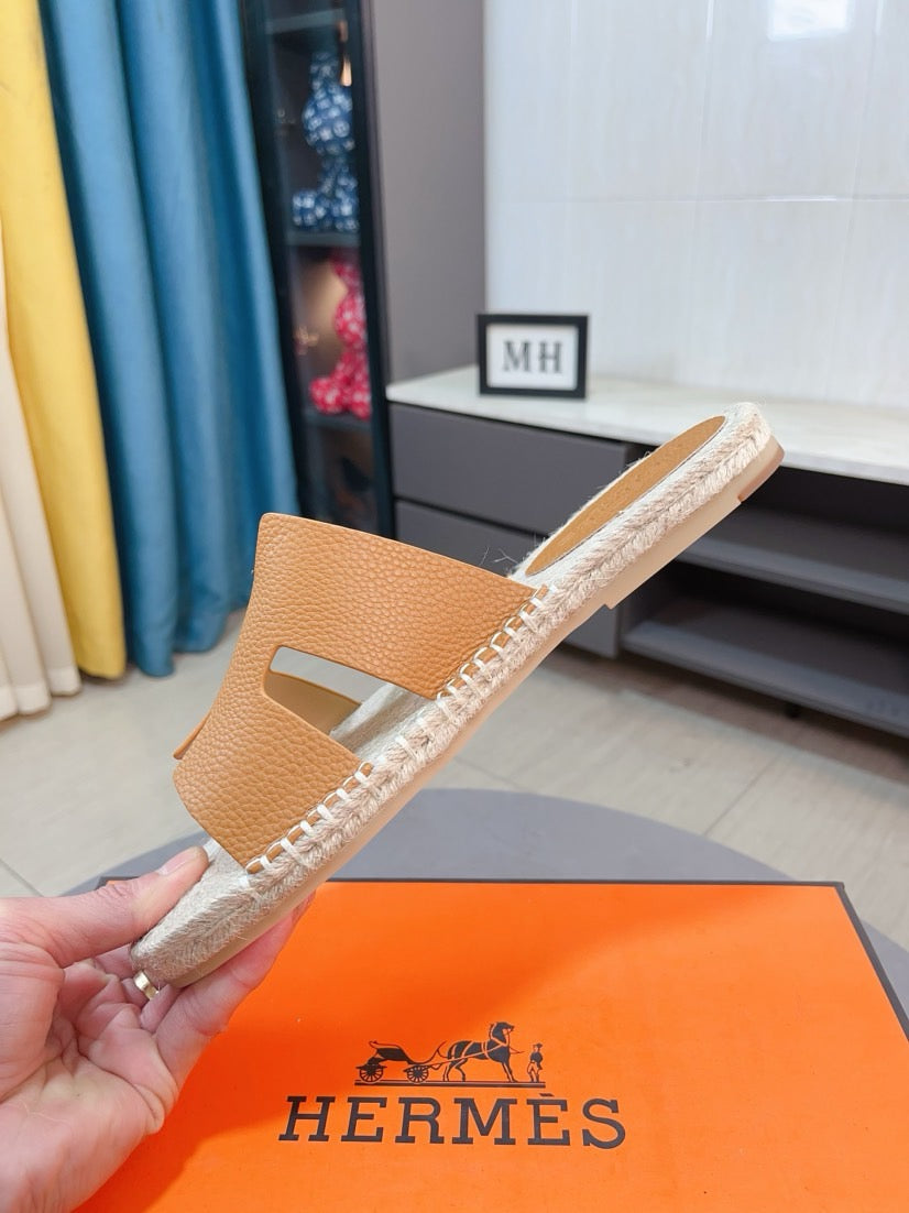 LuxluxHouse Best Quality Sandals Hermes