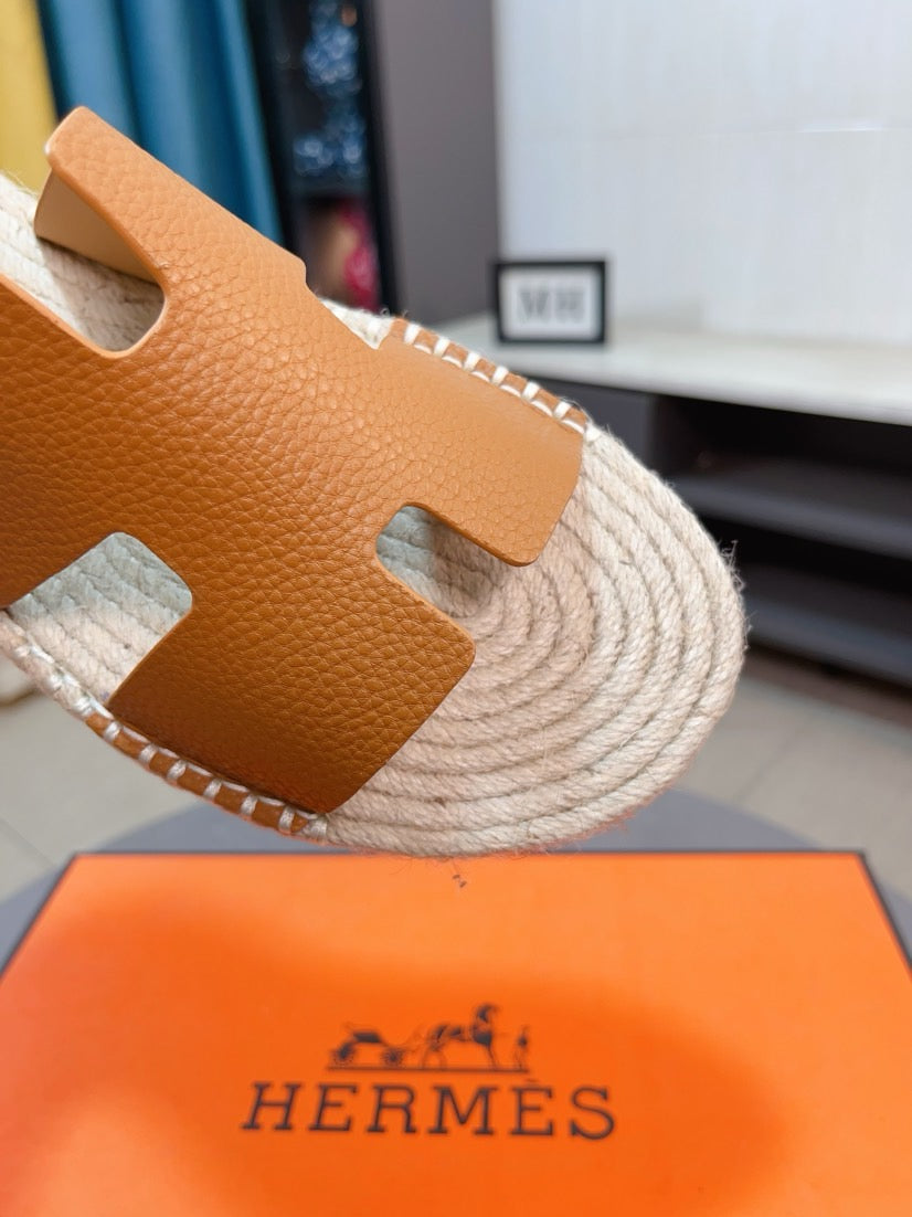 LuxluxHouse Best Quality Sandals Hermes
