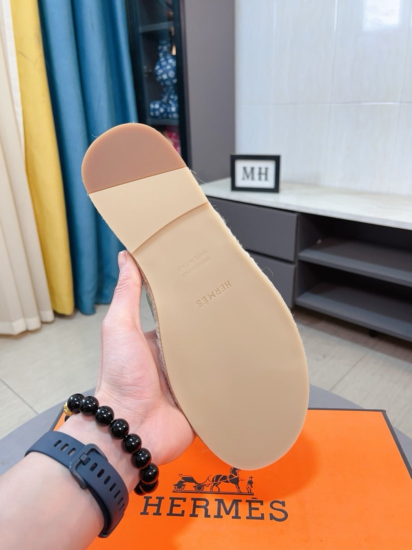 LuxluxHouse Best Quality Sandals Hermes