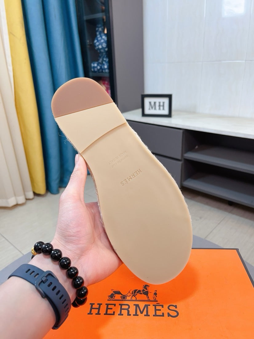 LuxluxHouse Best Quality Sandals Hermes