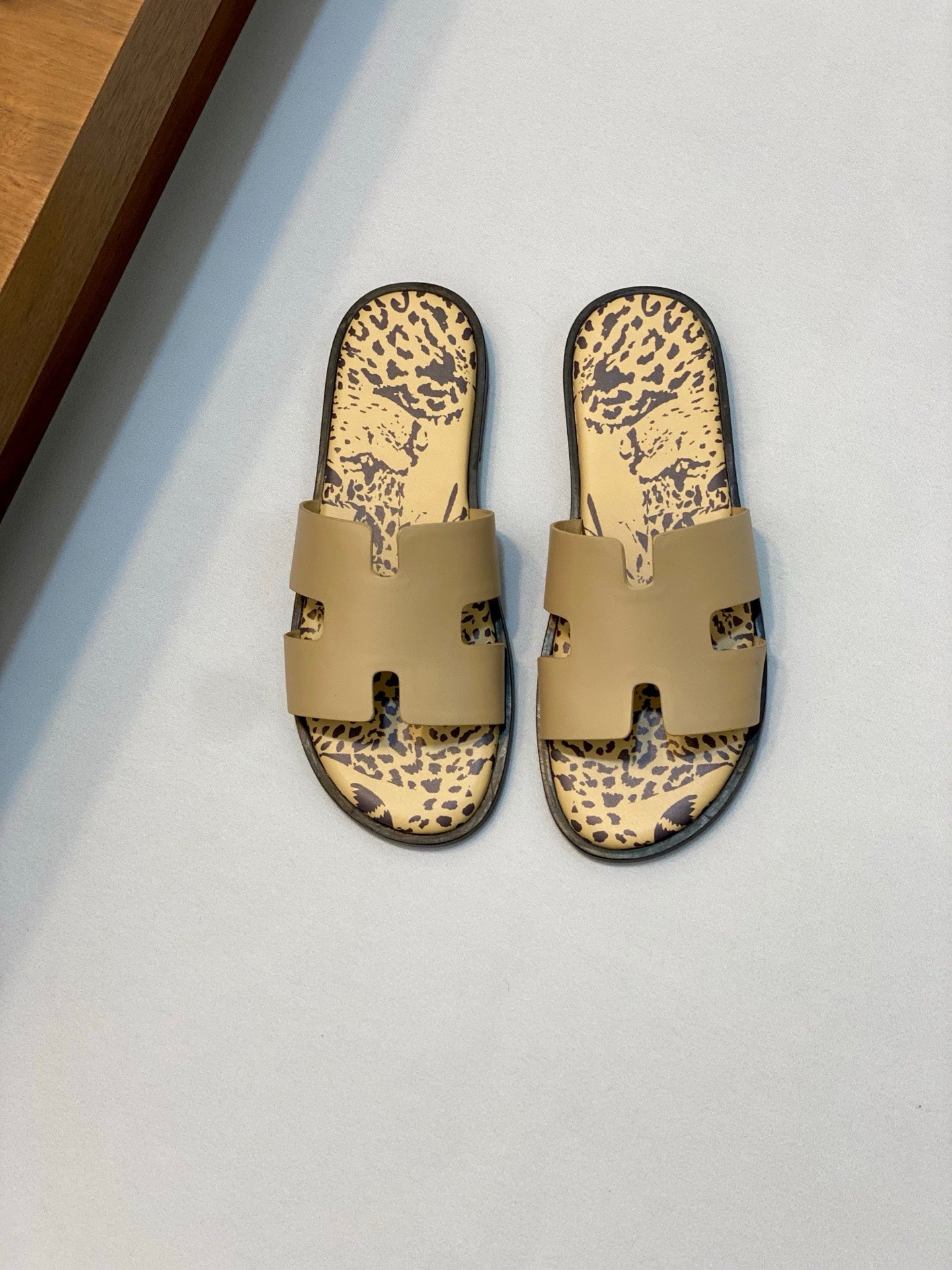 LuxluxHouse Best Quality Sandals Hermes