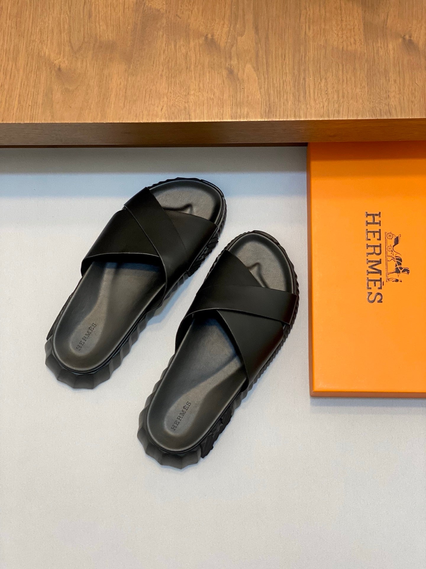 LuxluxHouse Best Quality Sandals Hermes