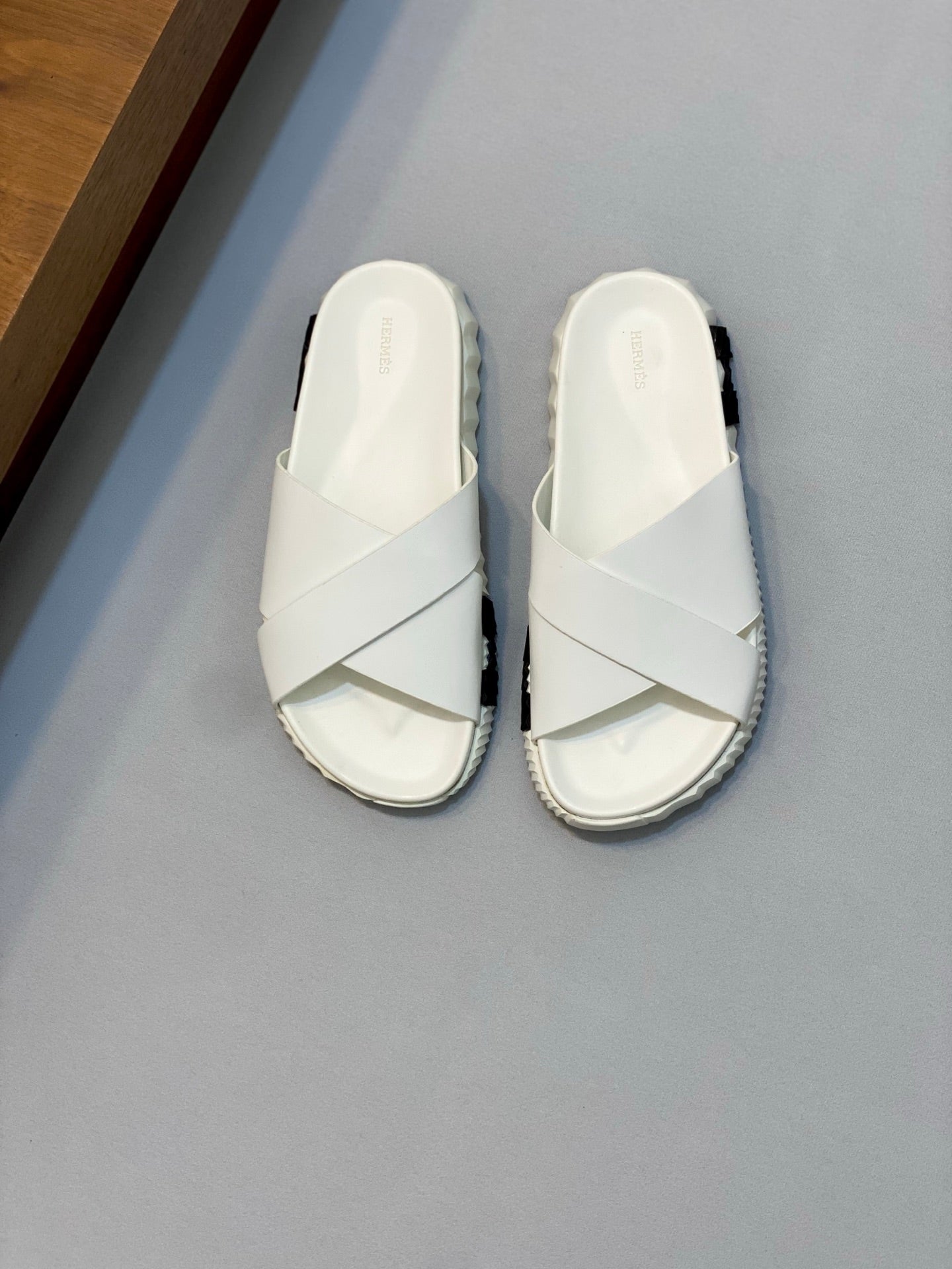 LuxluxHouse Best Quality Sandals Hermes