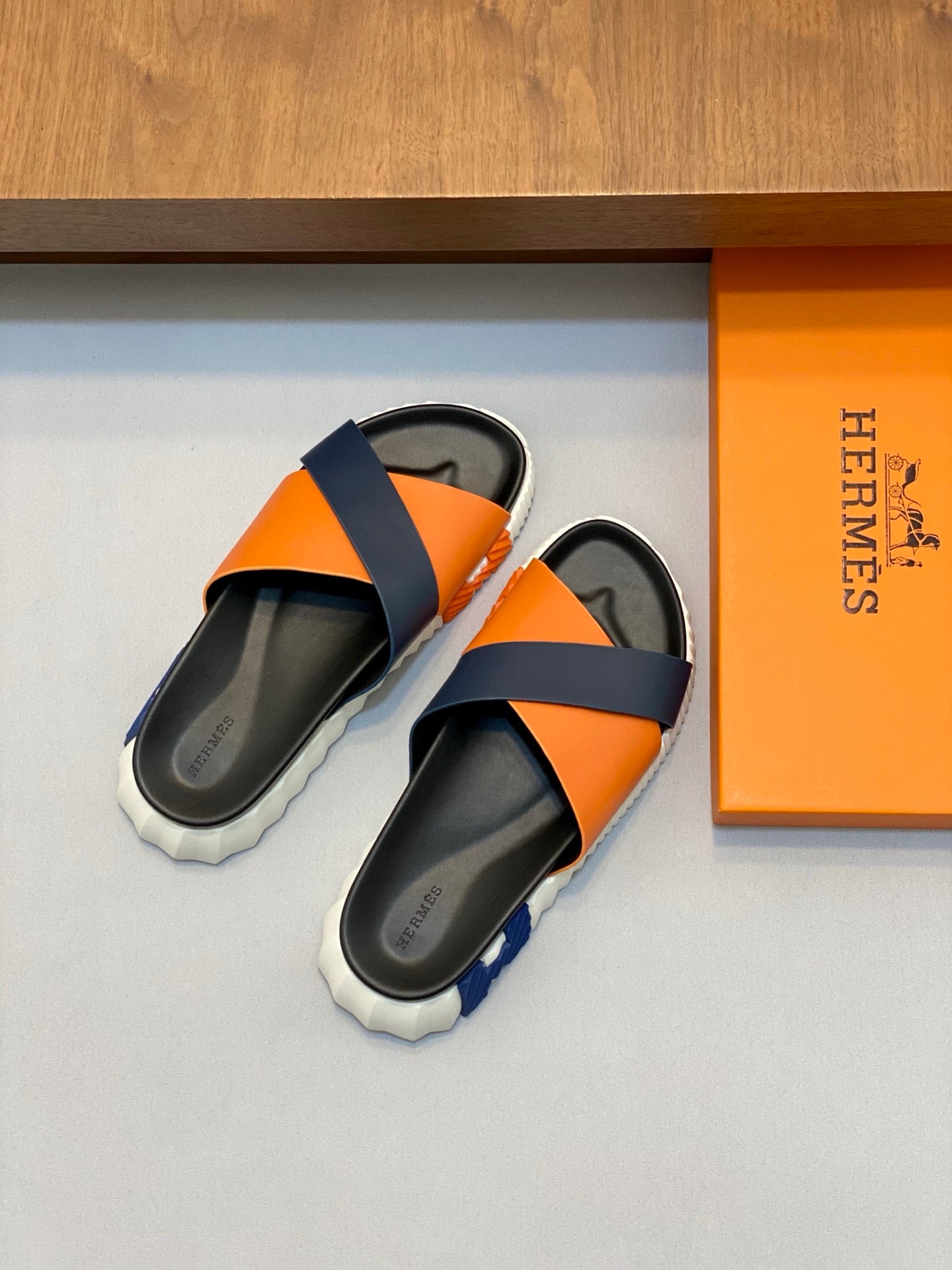 LuxluxHouse Best Quality Sandals Hermes