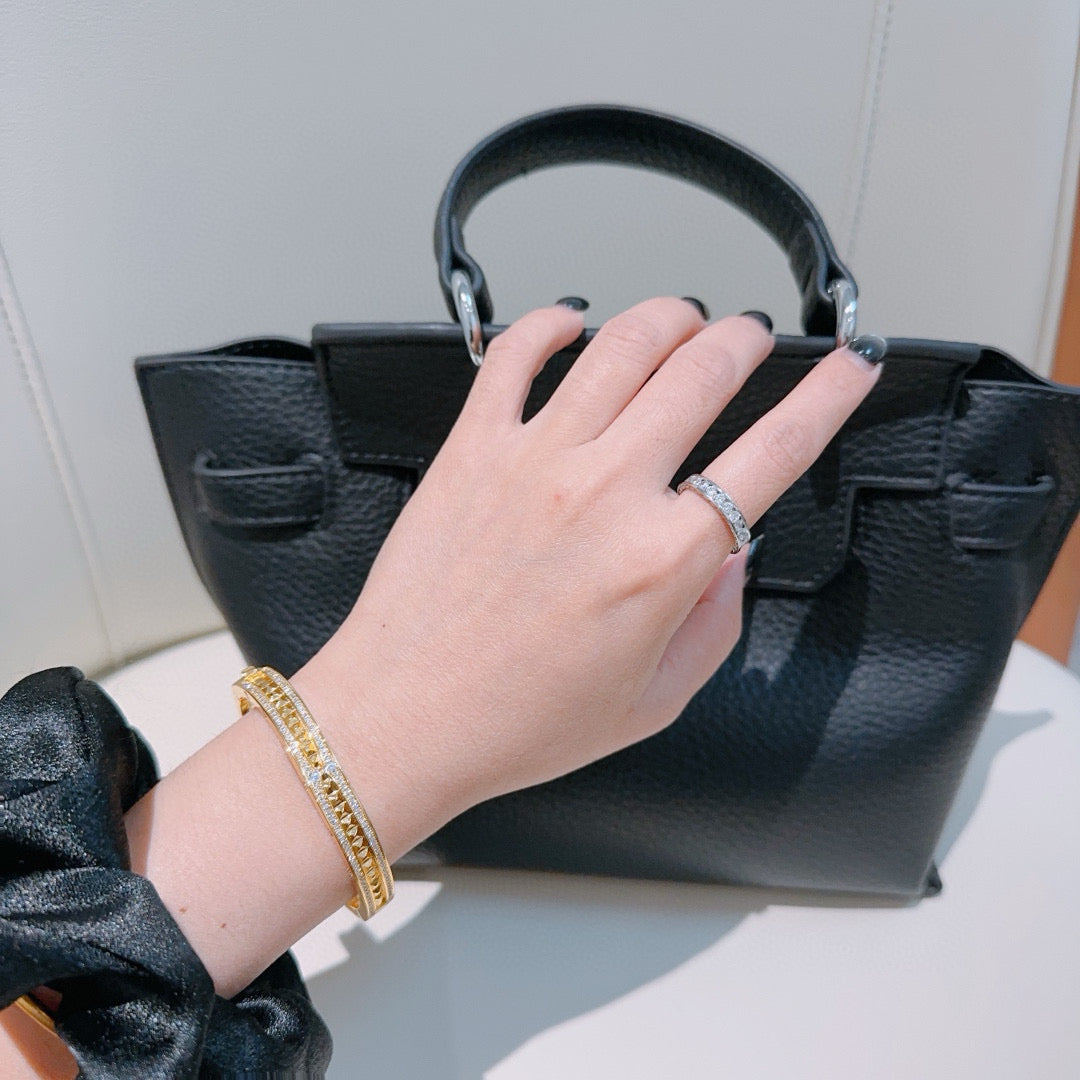 LuxluxHouse Best Quality Accessories Bracelet Bvlgari