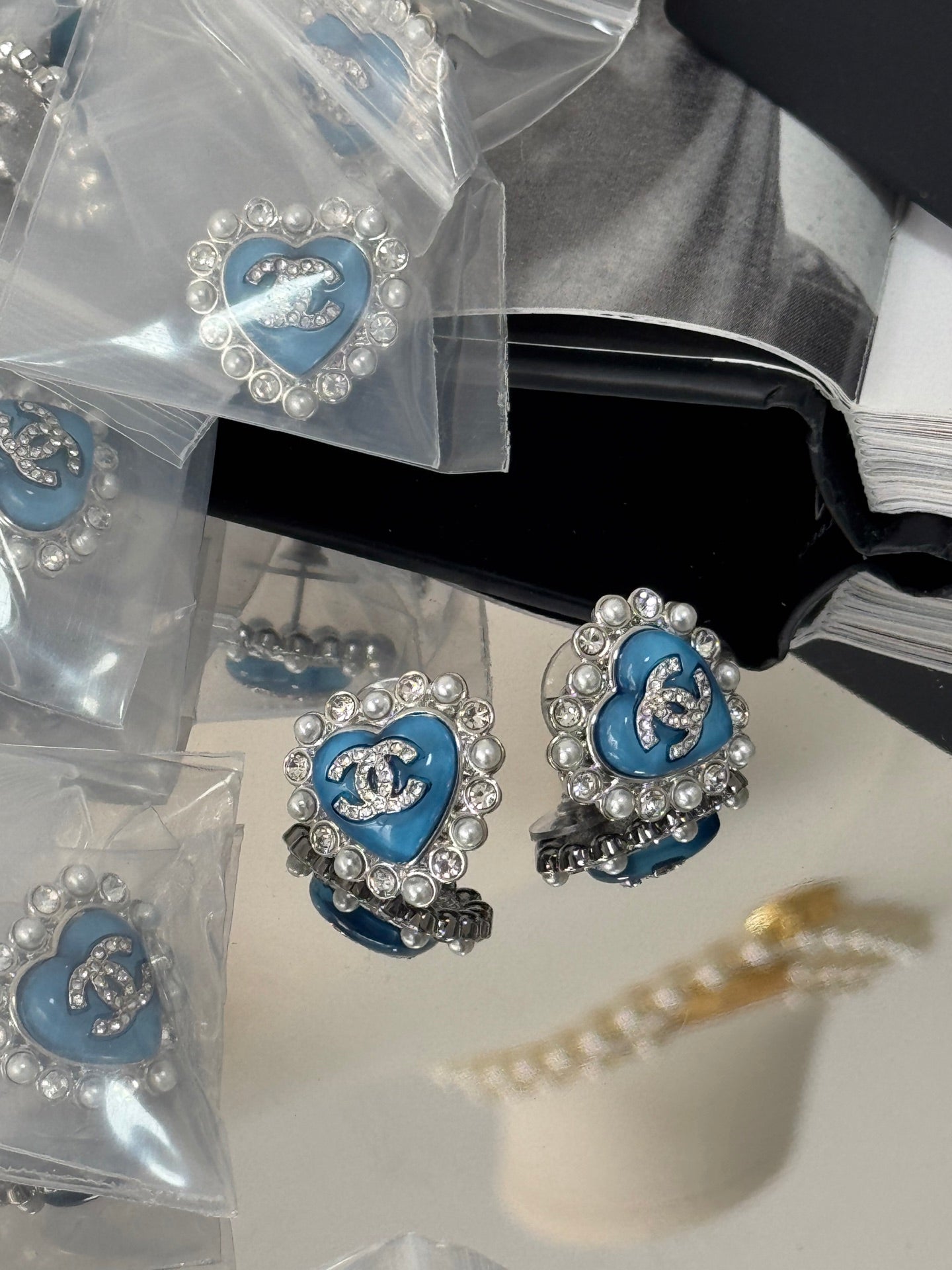 LuxluxHouse Low Price And High Quality Accessories Chanel