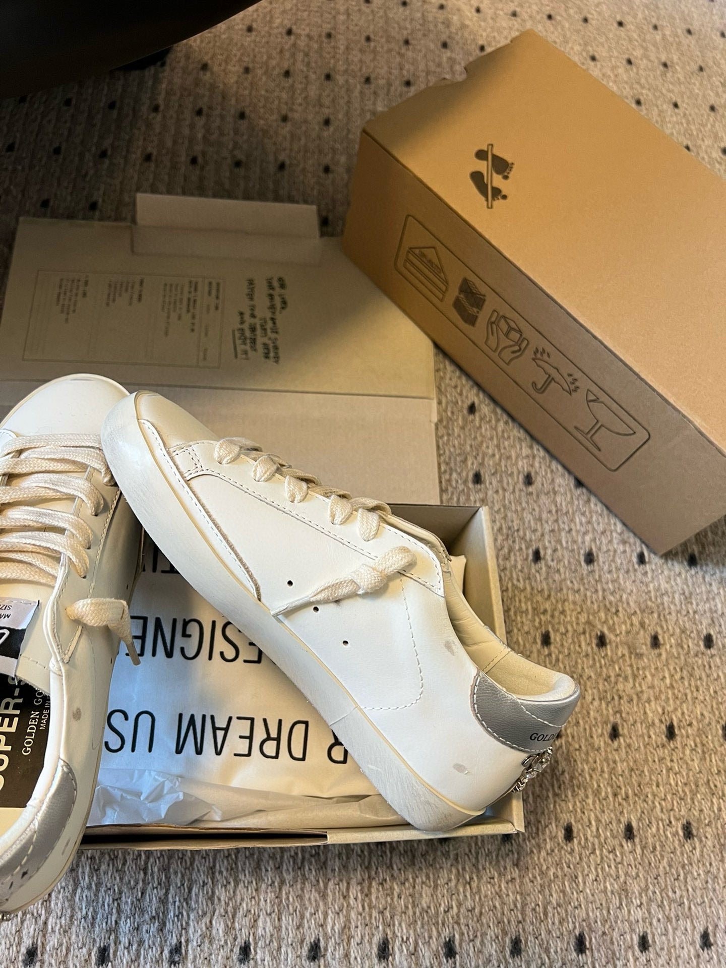LuxluxHouse Best Quality Shoes Golden Goose