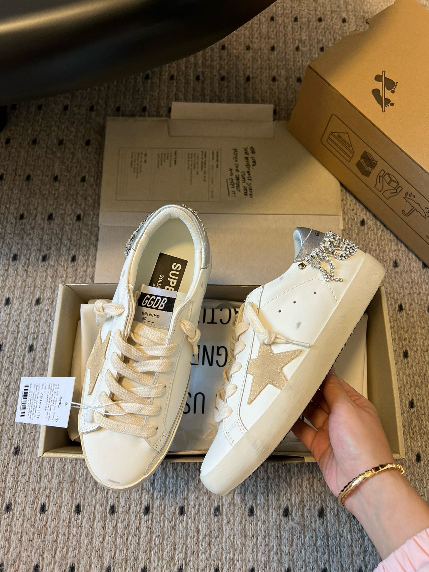 LuxluxHouse Best Quality Shoes Golden Goose