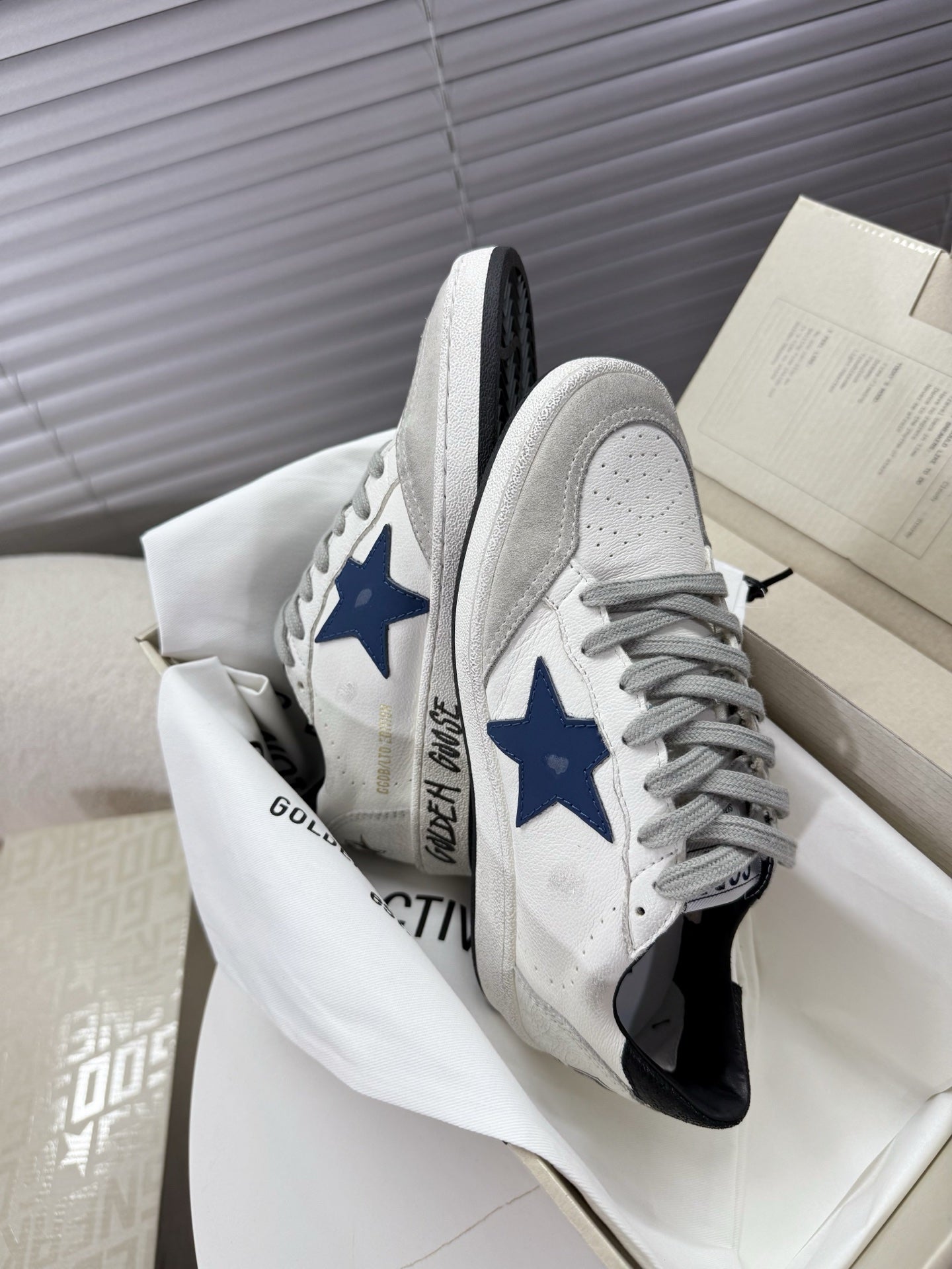 LuxluxHouse Best Quality Shoes Golden Goose
