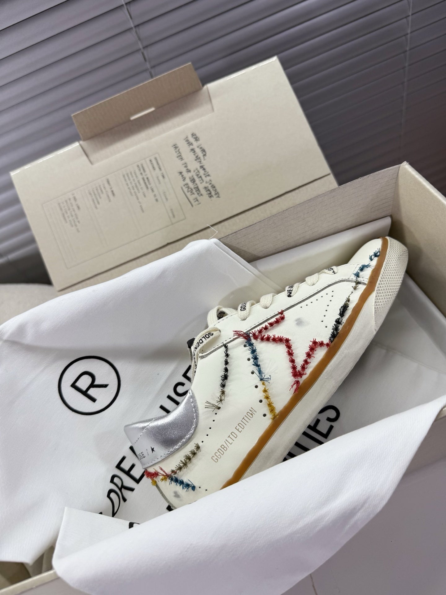LuxluxHouse Best Quality Shoes Golden Goose