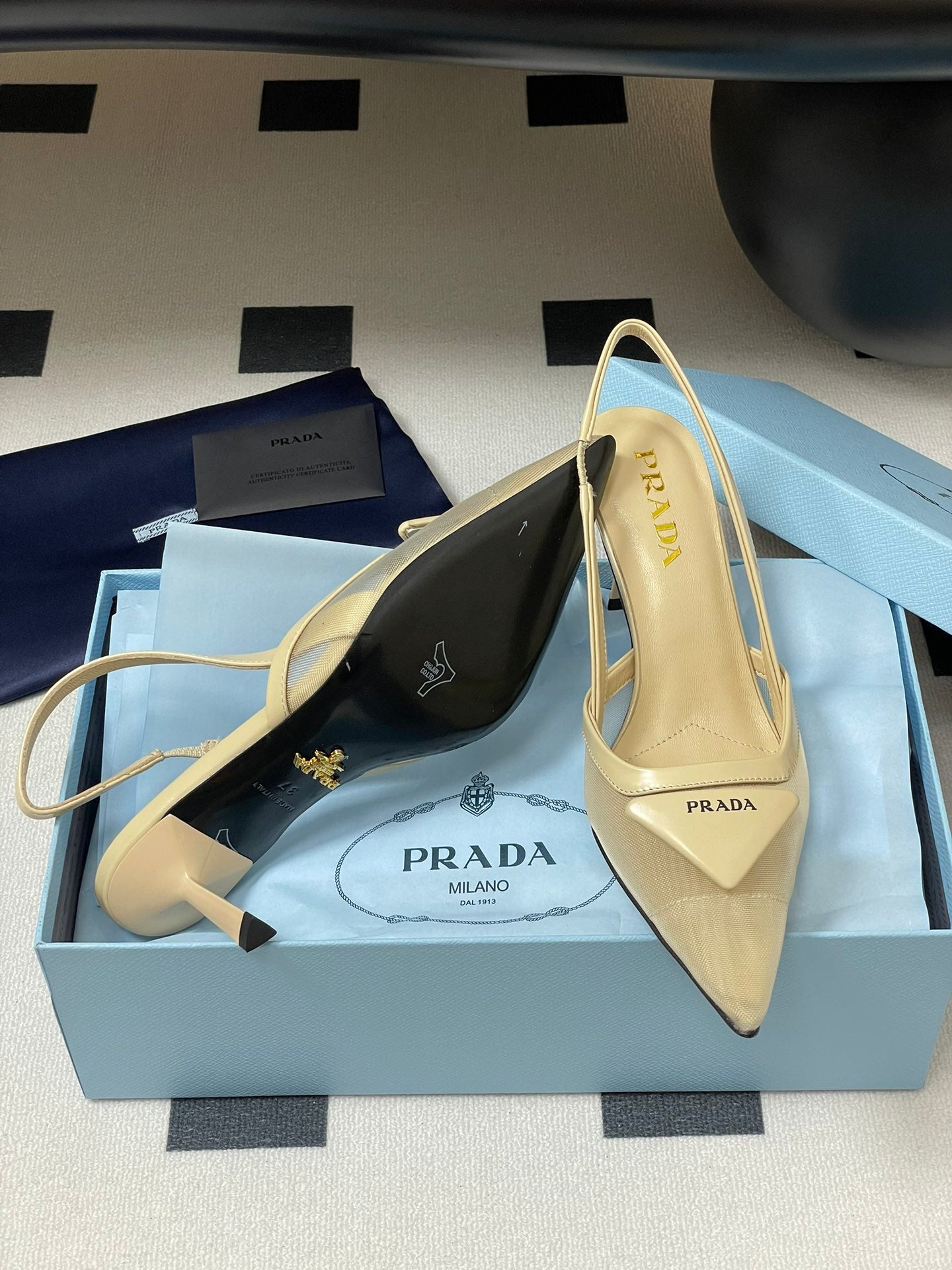LuxluxHouse Best Quality Women Shoes Prada