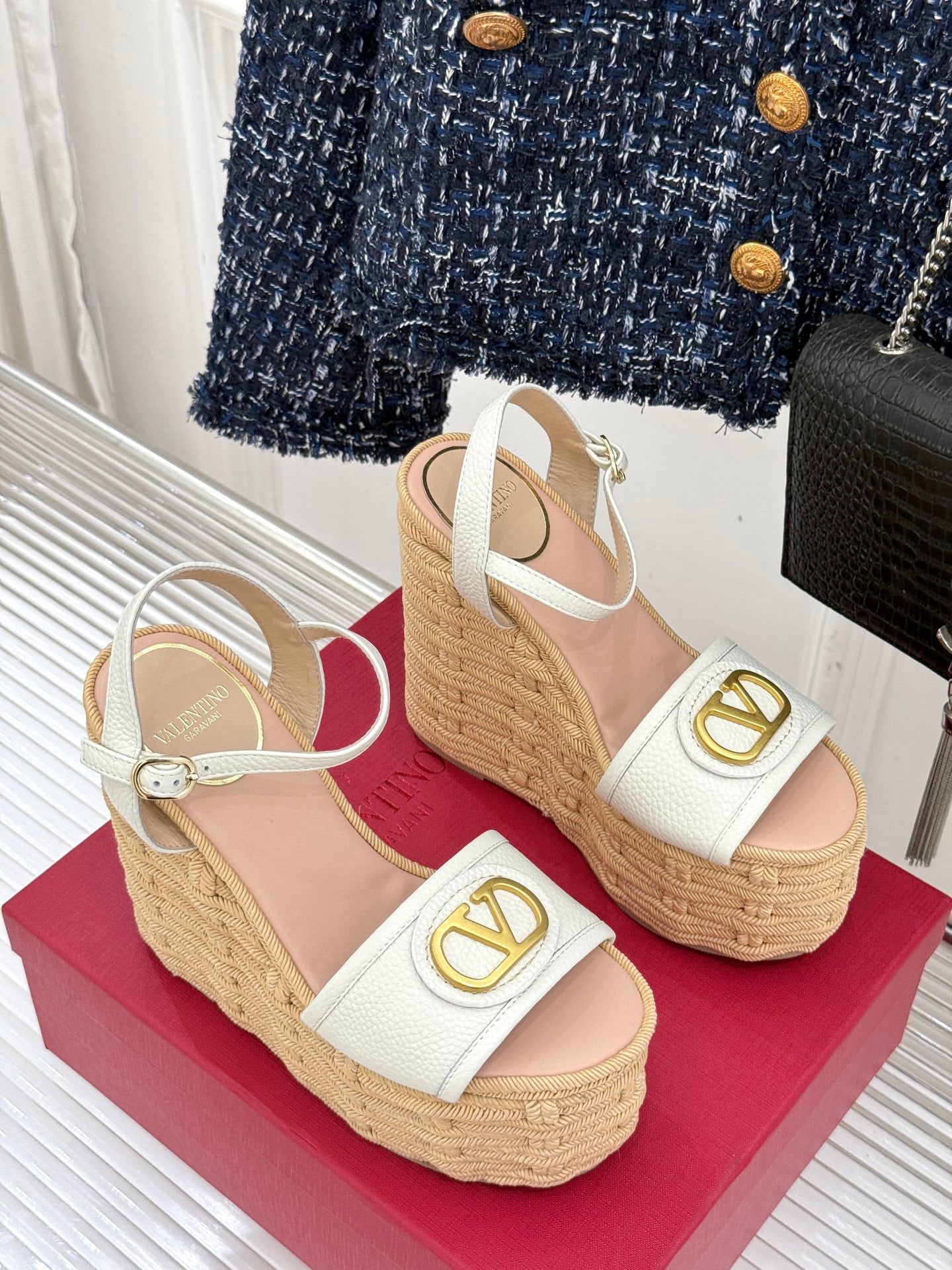 LuxluxHouse Best Quality Valentino Women Shoes