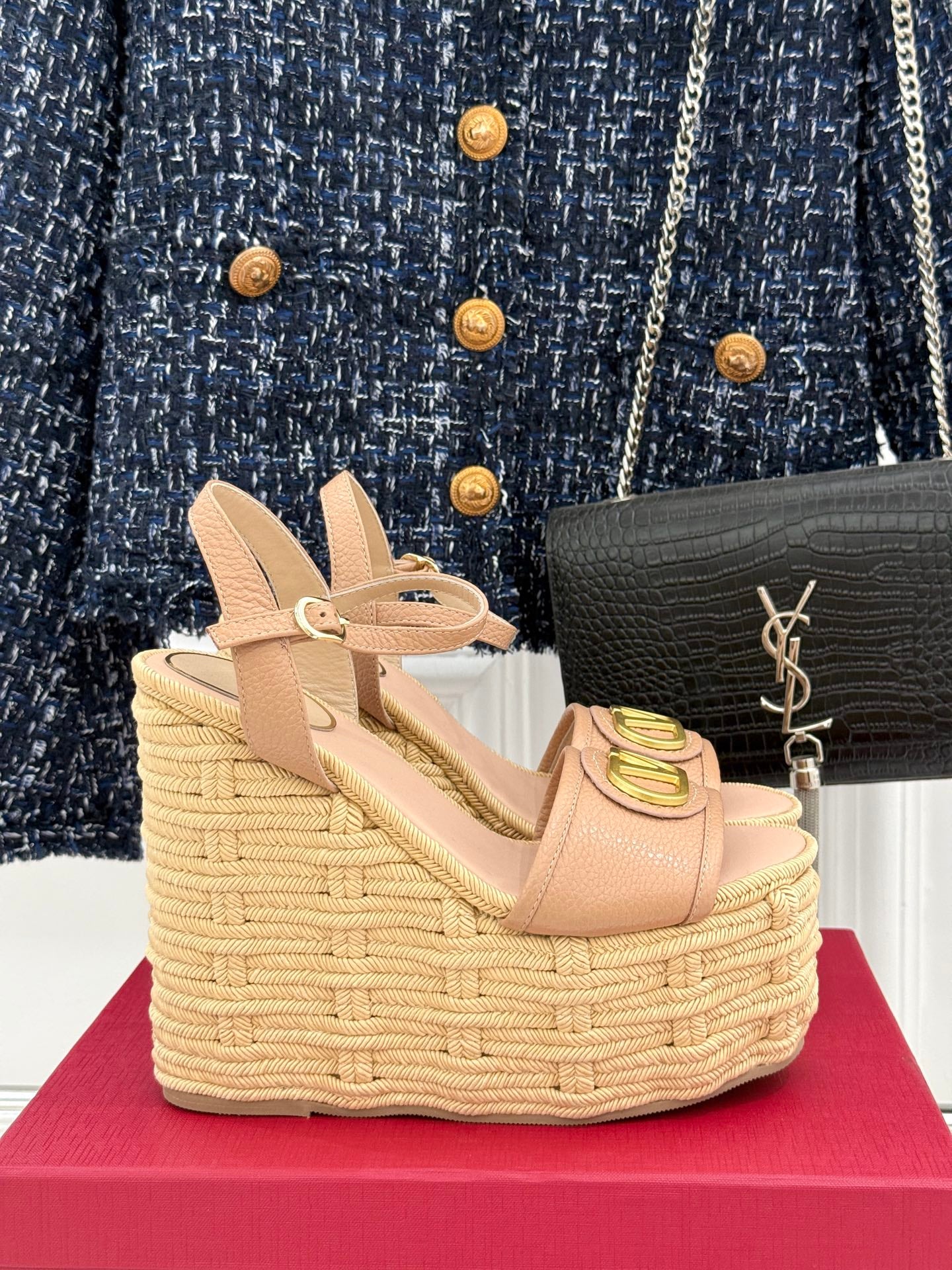 LuxluxHouse Best Quality Valentino Women Shoes