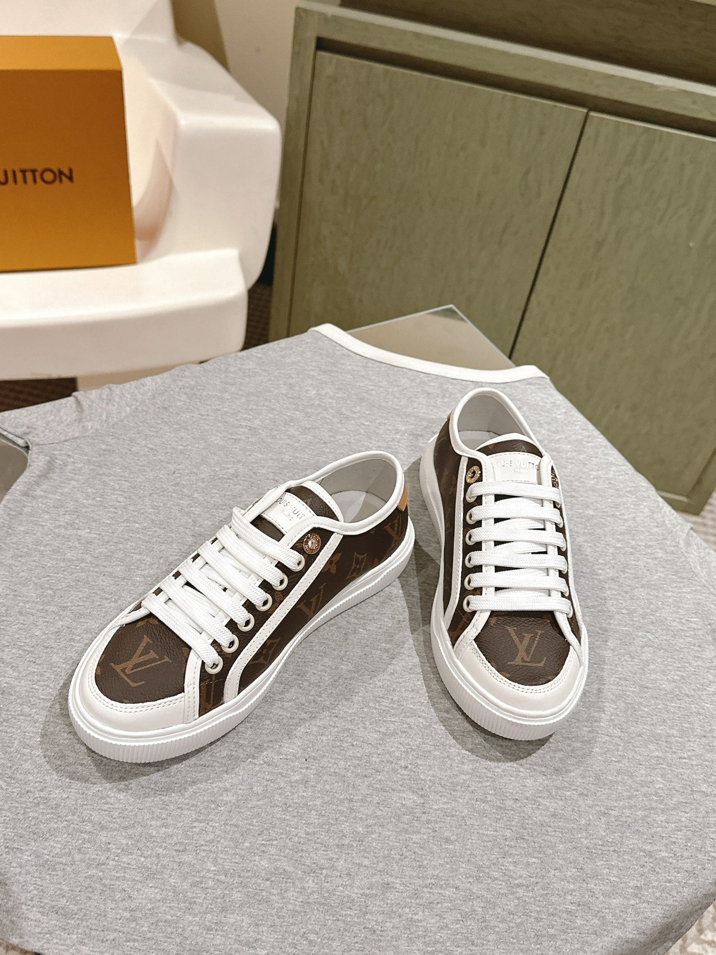 LuxluxHouse Best Quality Gucci Women Shoes