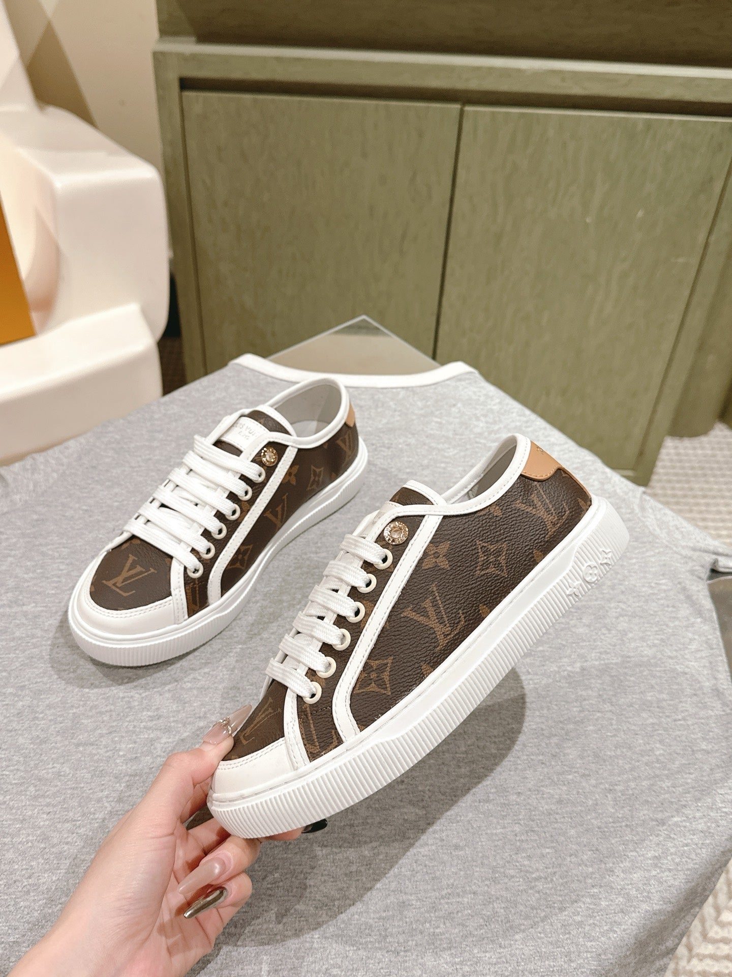 LuxluxHouse Best Quality Gucci Women Shoes