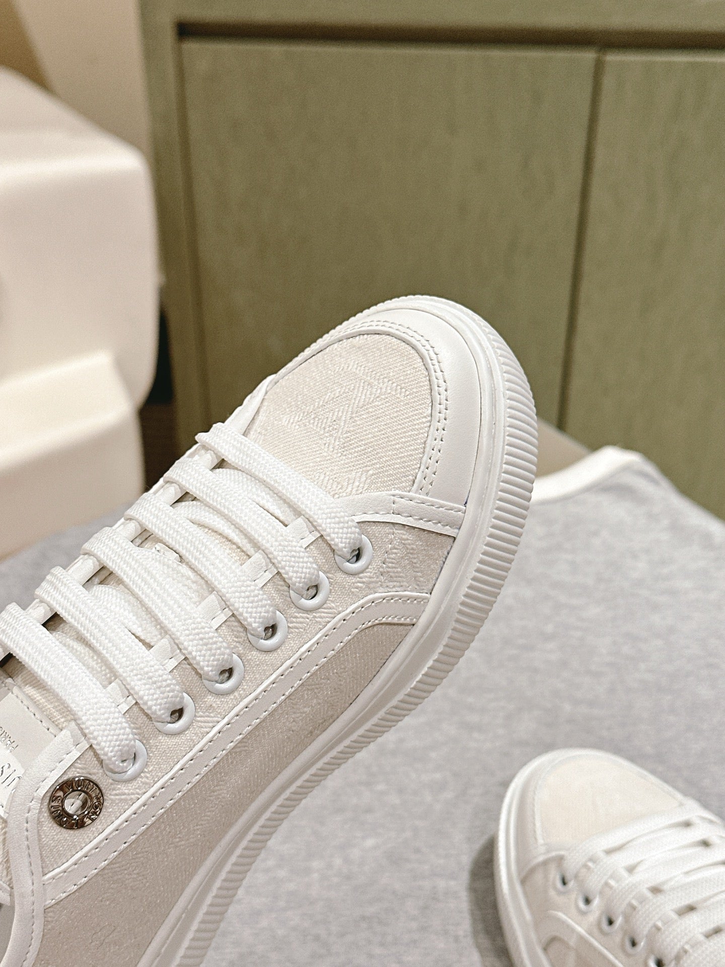 LuxluxHouse Best Quality Gucci Women Shoes