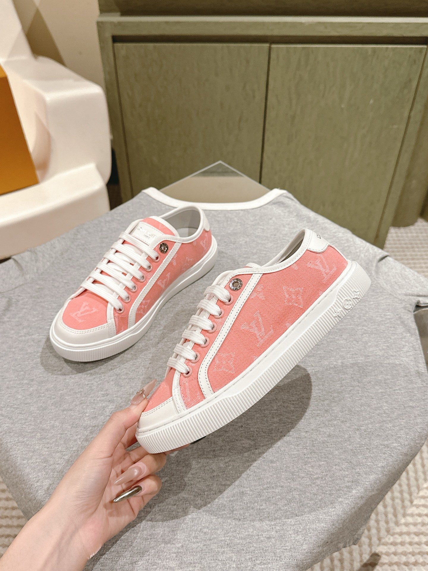 LuxluxHouse Best Quality Gucci Women Shoes