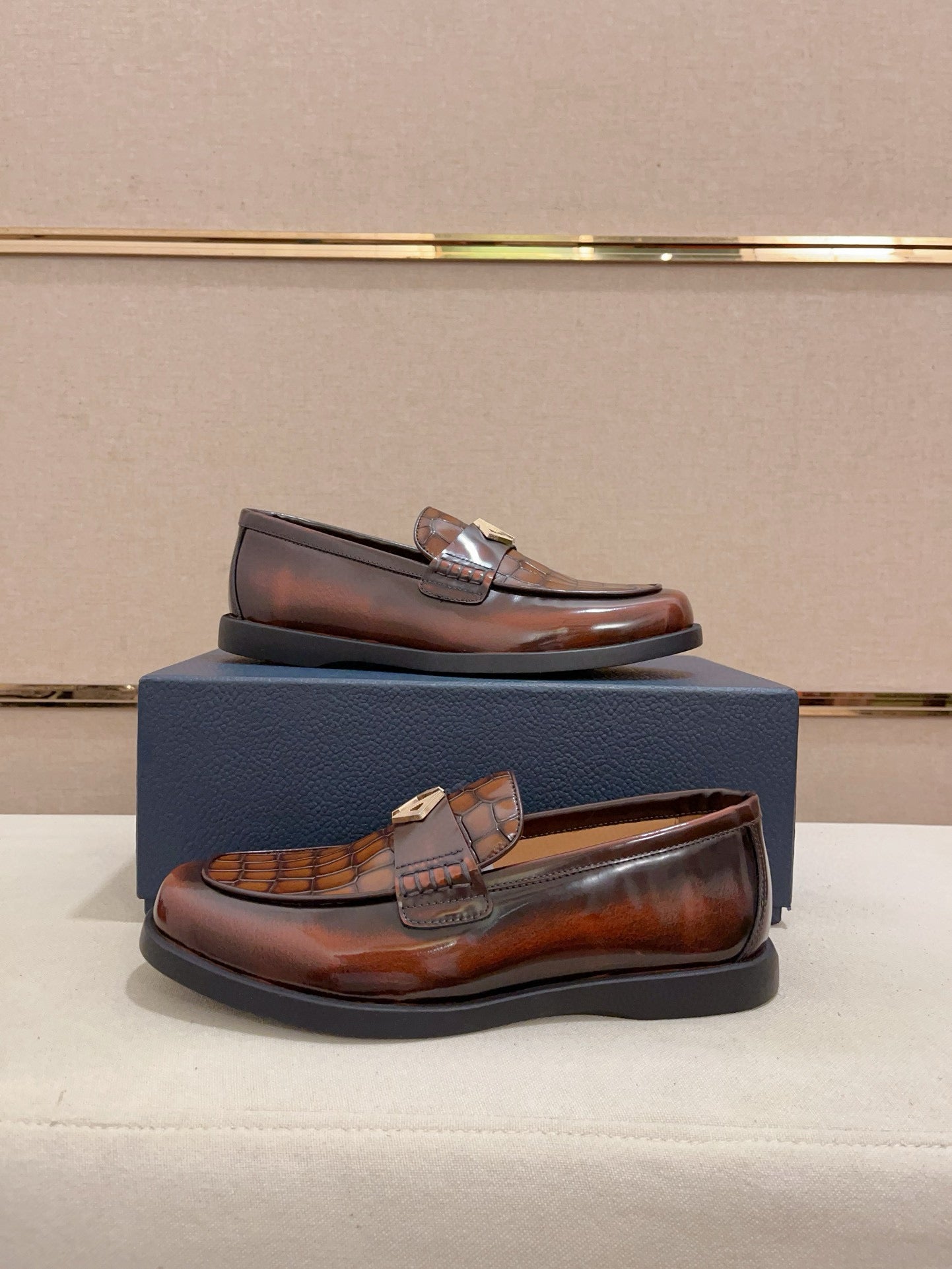 LuxluxHouse Best Quality Shoes Dior