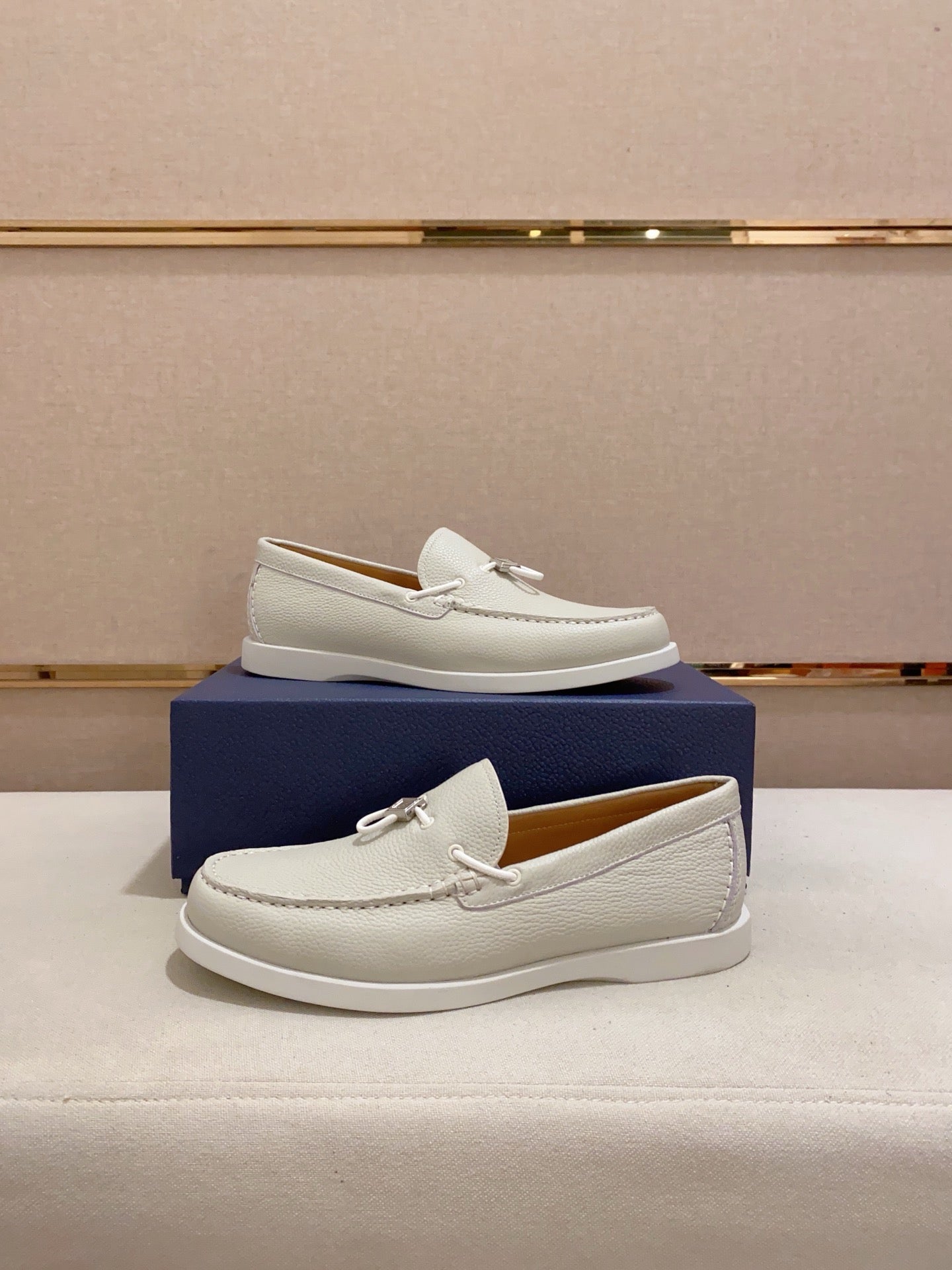 LuxluxHouse Best Quality Shoes Dior