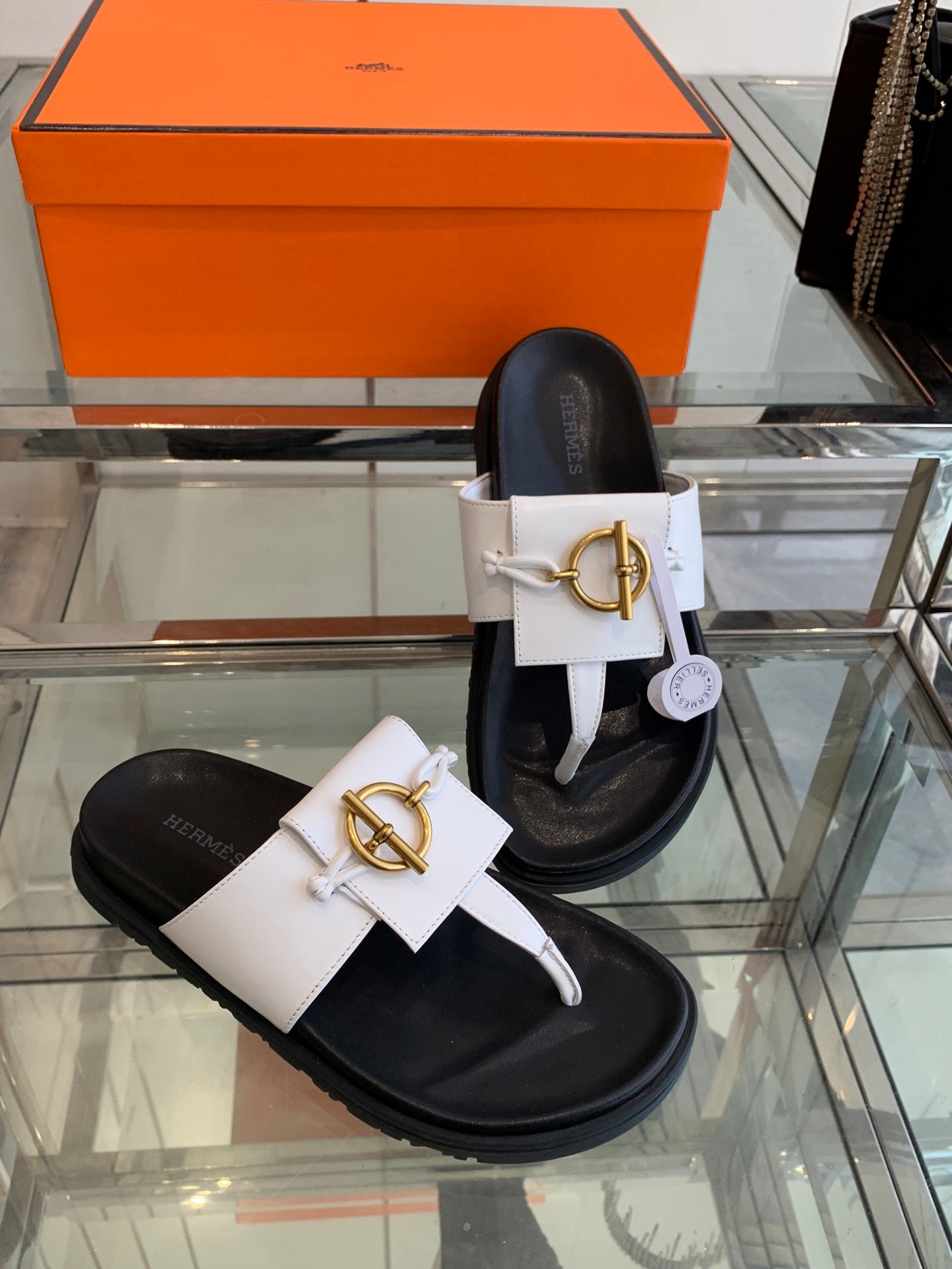 LuxluxHouse Best Quality Sandals Hermes