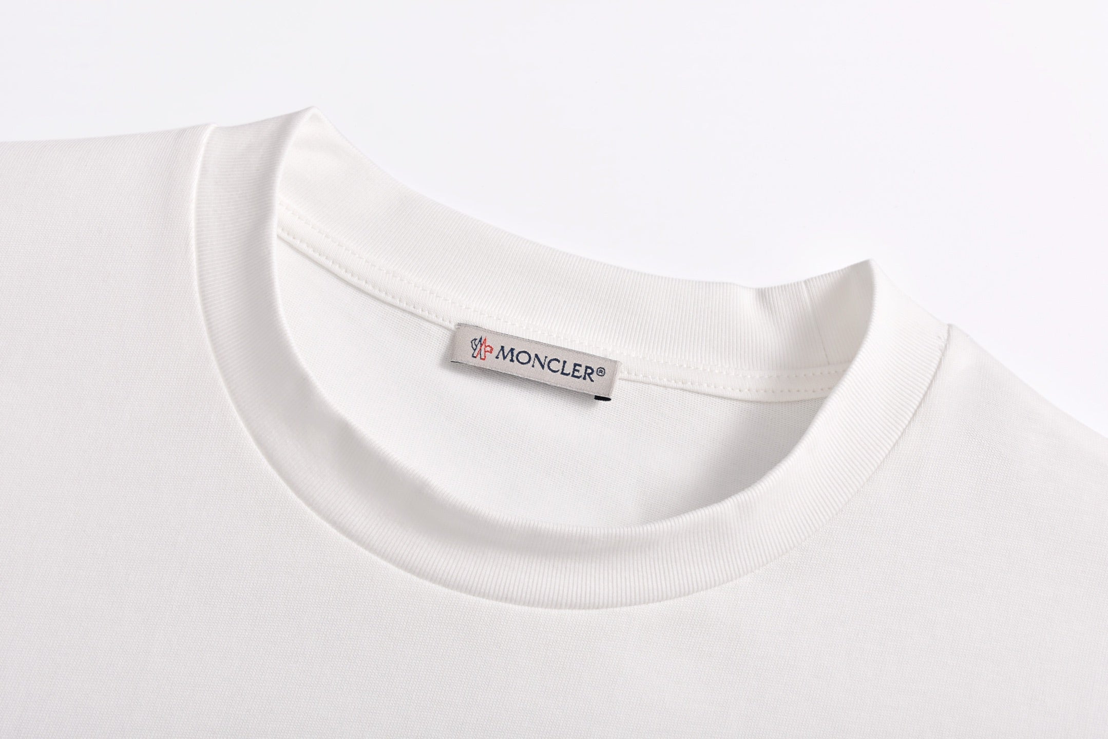 LuxluxHouse Best Quality Clothes T-shirt Moncler