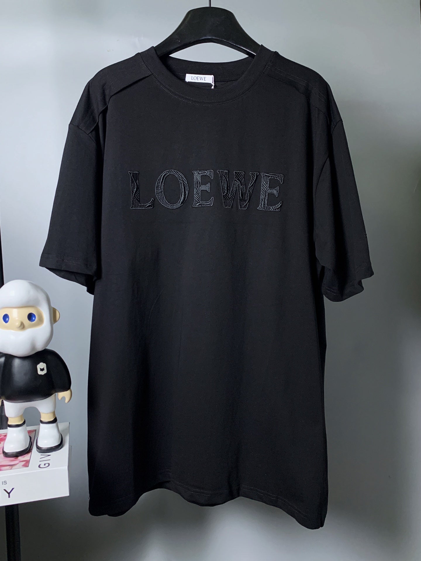LuxluxHouse Best Quality Clothes T-shirt Loewe