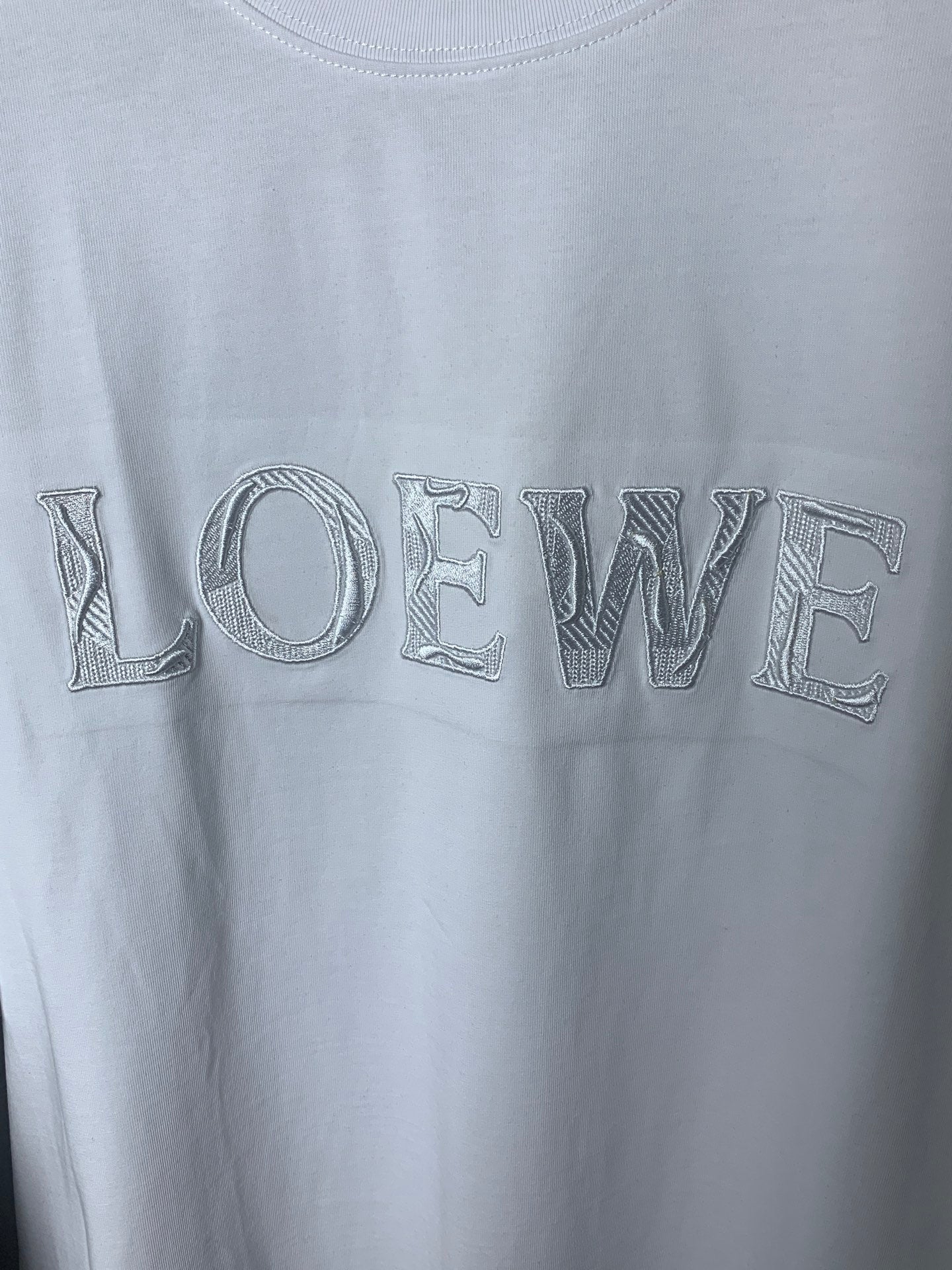 LuxluxHouse Best Quality Clothes T-shirt Loewe