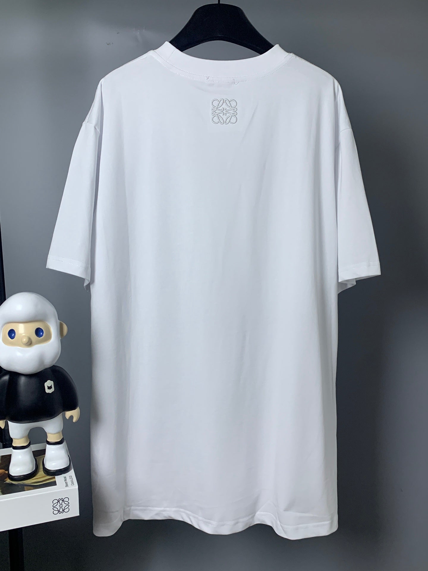 LuxluxHouse Best Quality Clothes T-shirt Loewe