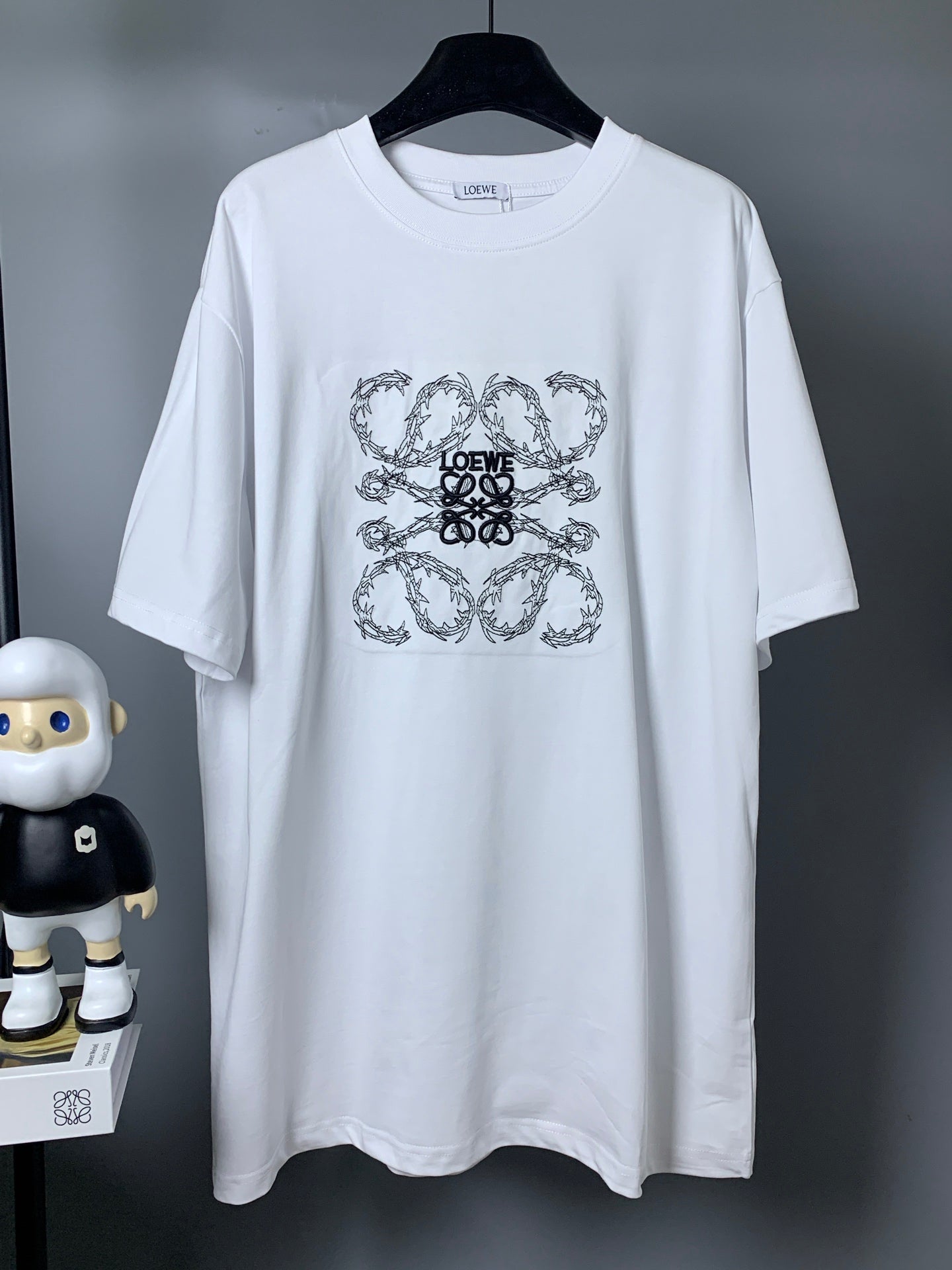 LuxluxHouse Best Quality Clothes T-shirt Loewe