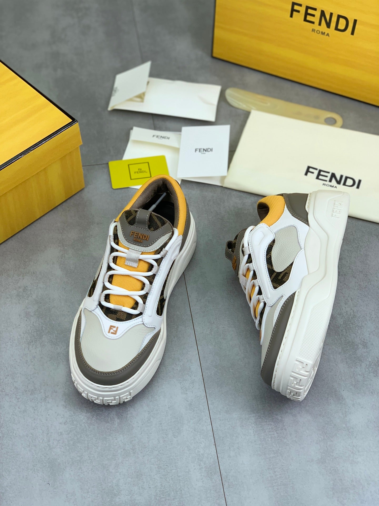 LuxluxHouse Best Quality Shoes Fendi