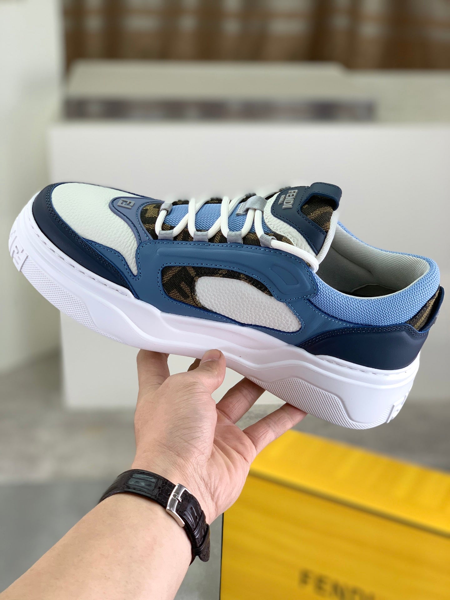 LuxluxHouse Best Quality Shoes Fendi
