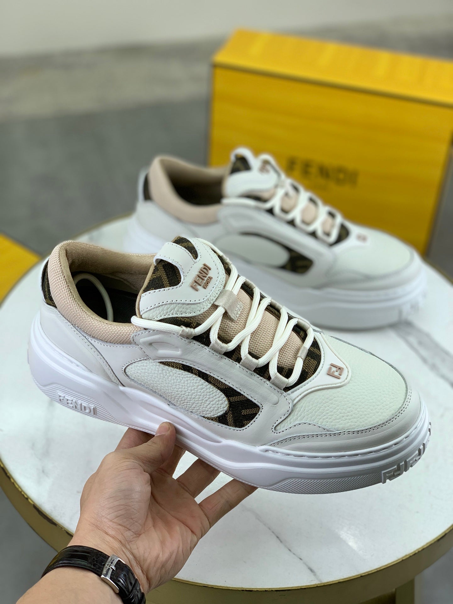 LuxluxHouse Best Quality Shoes Fendi