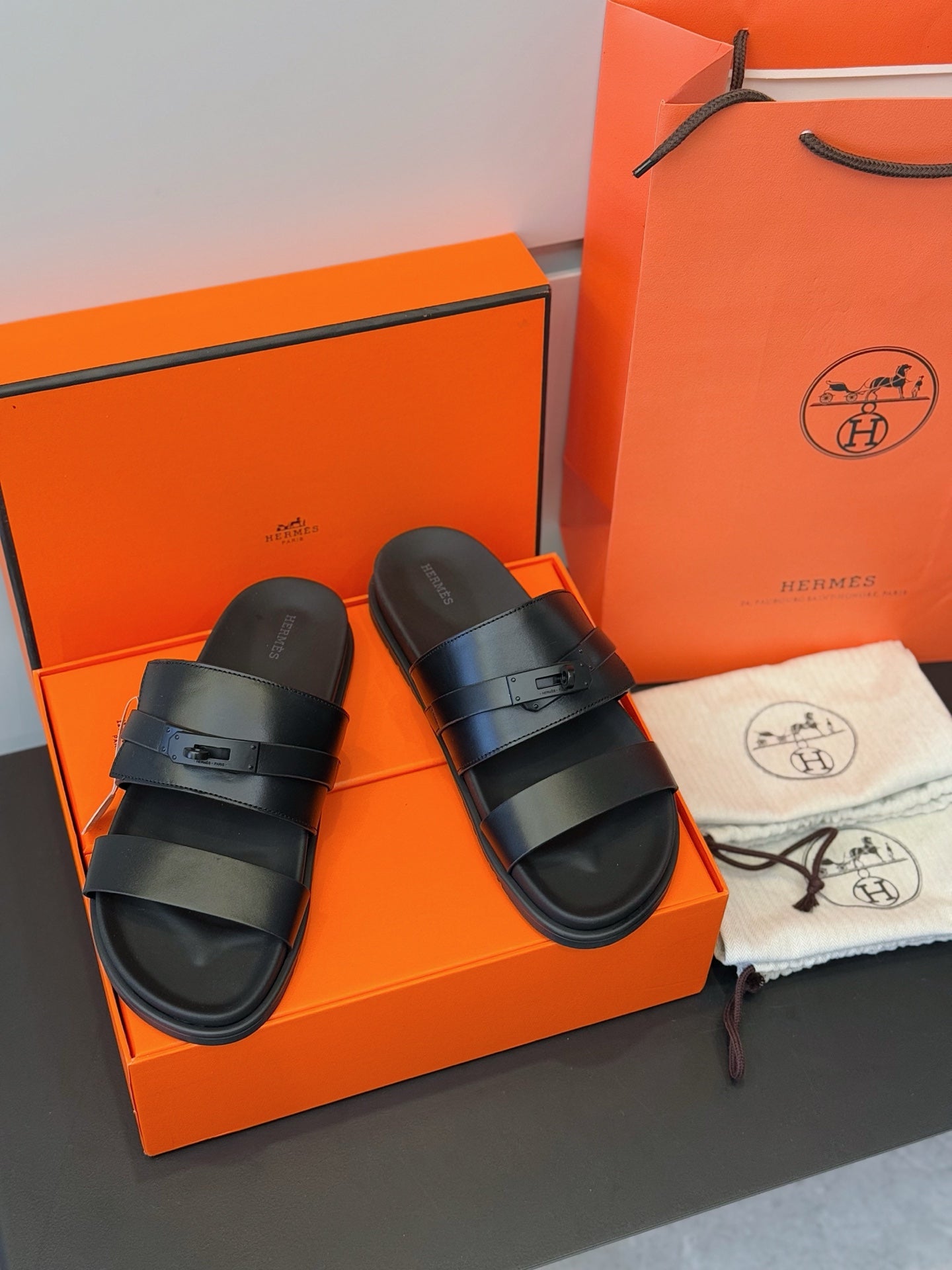 LuxluxHouse Best Quality Sandals Hermes