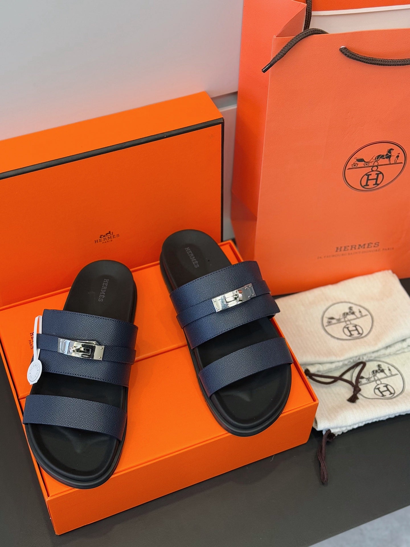 LuxluxHouse Best Quality Sandals Hermes