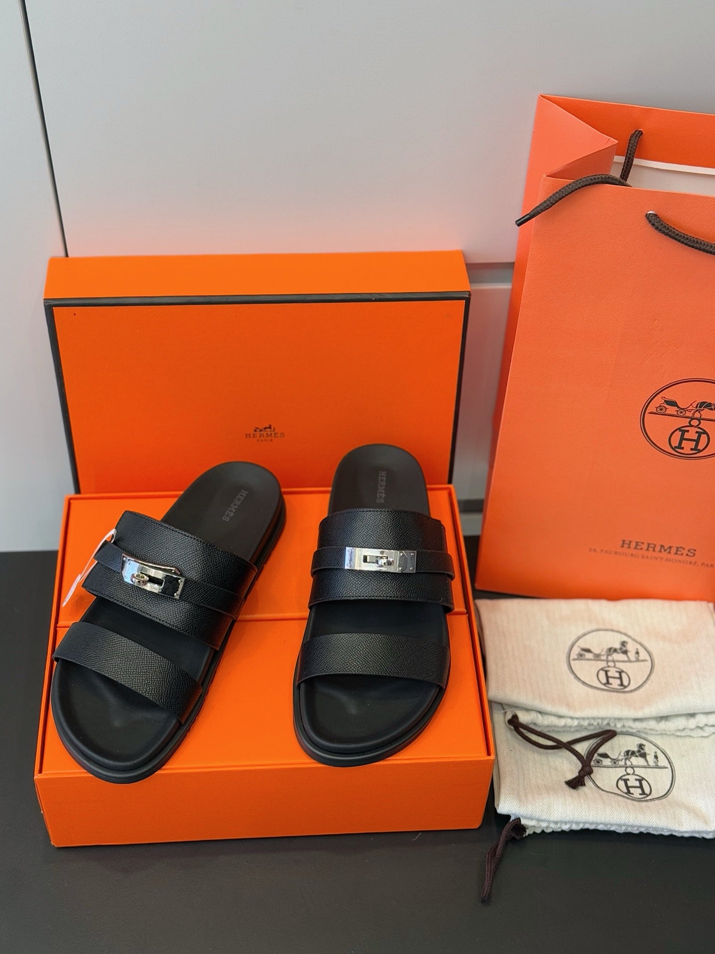 LuxluxHouse Best Quality Sandals Hermes